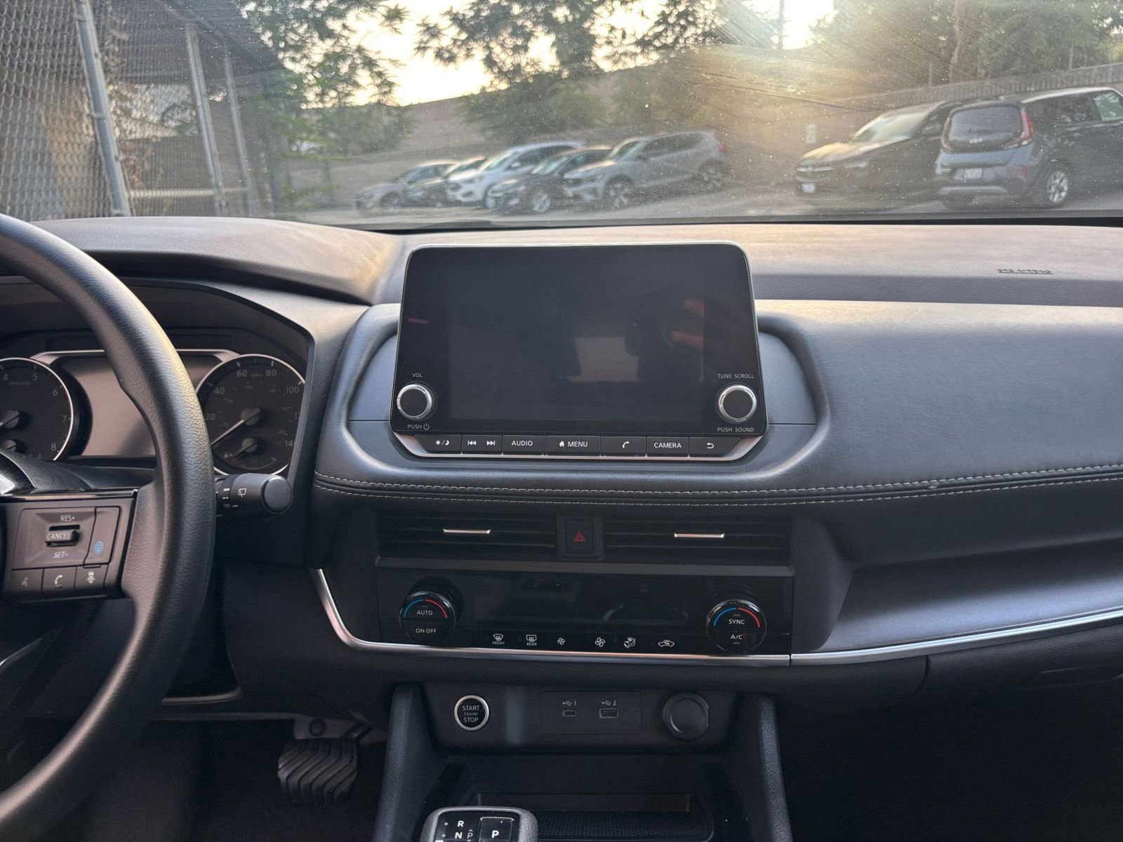 Thumbnail: 2023 Nissan Rogue - 17