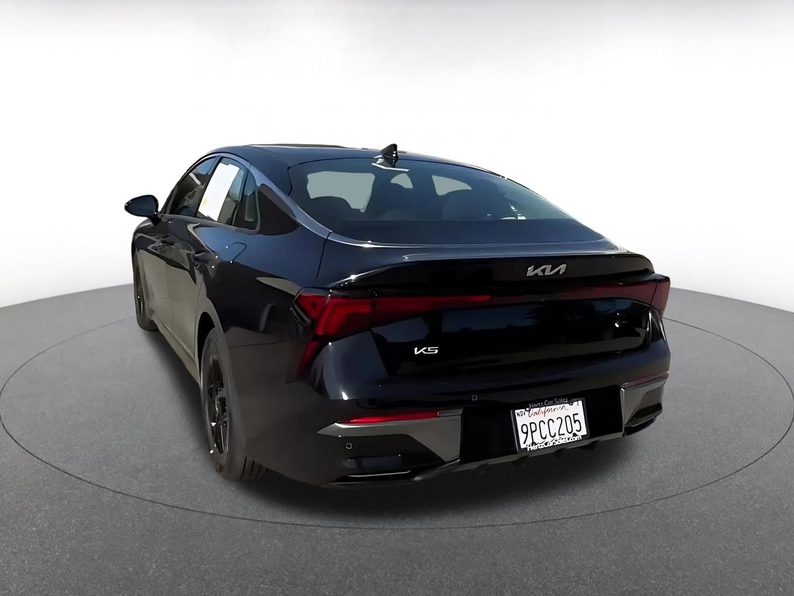 Thumbnail: 2025 Kia K5 - 11