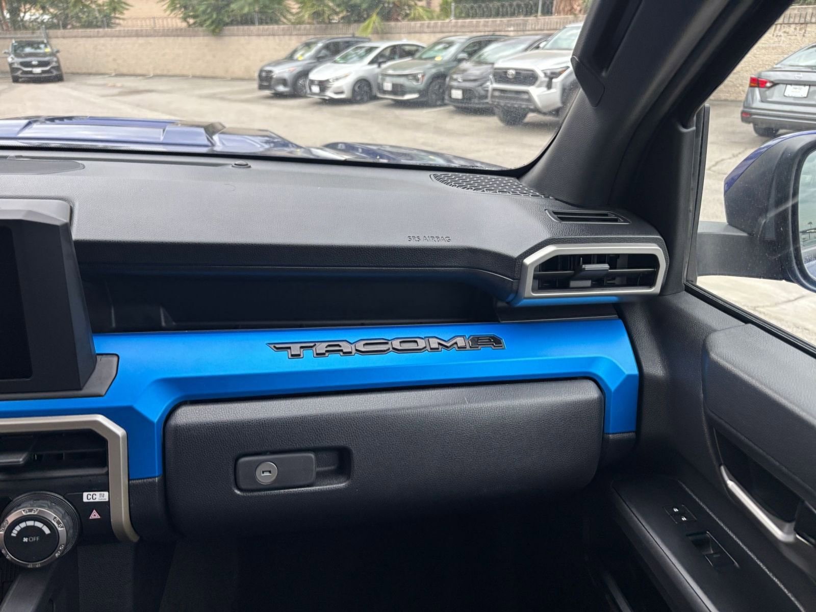 Thumbnail: 2024 Toyota Tacoma - 35