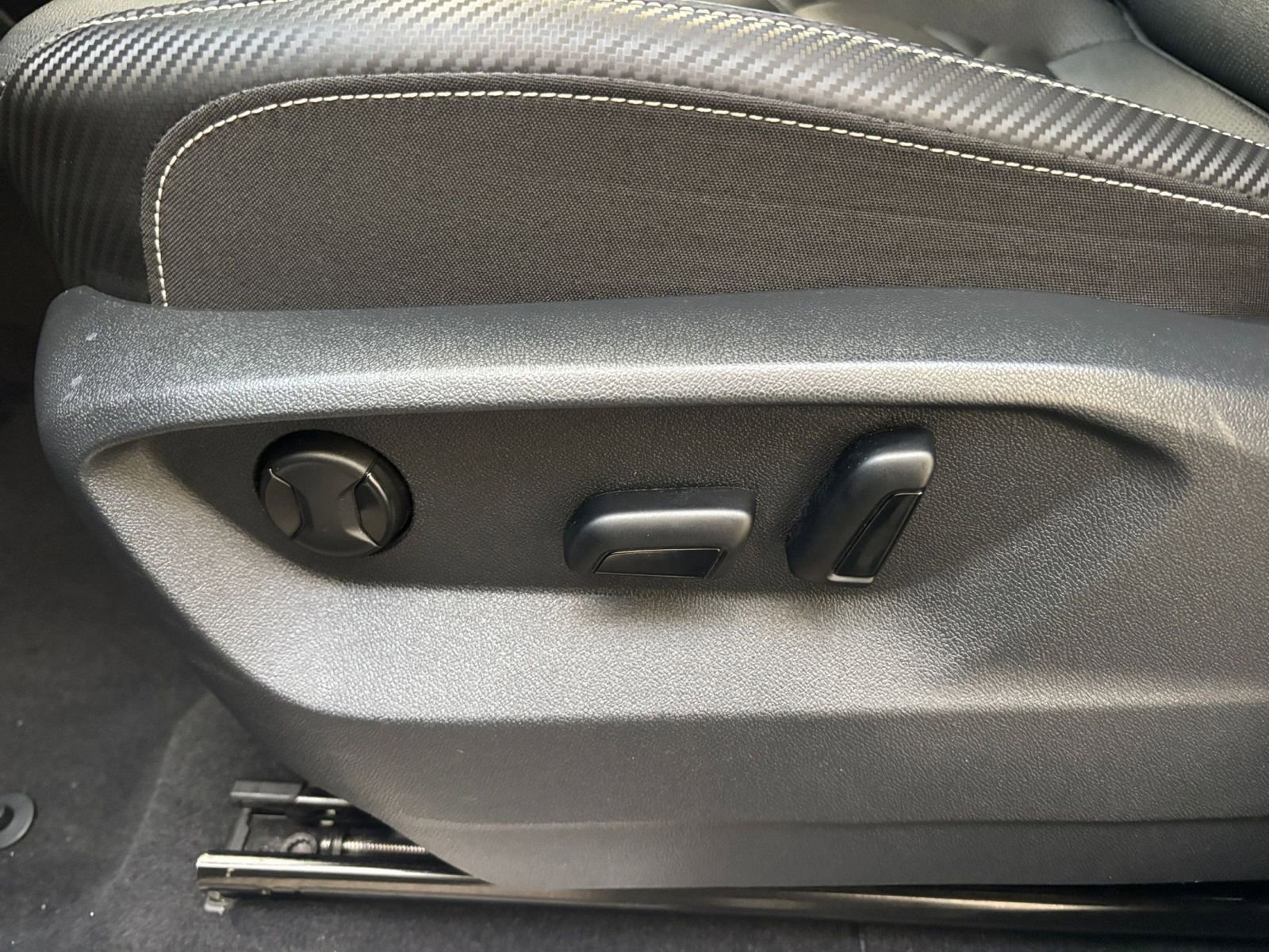 Thumbnail: 2025 Volkswagen Atlas - 23