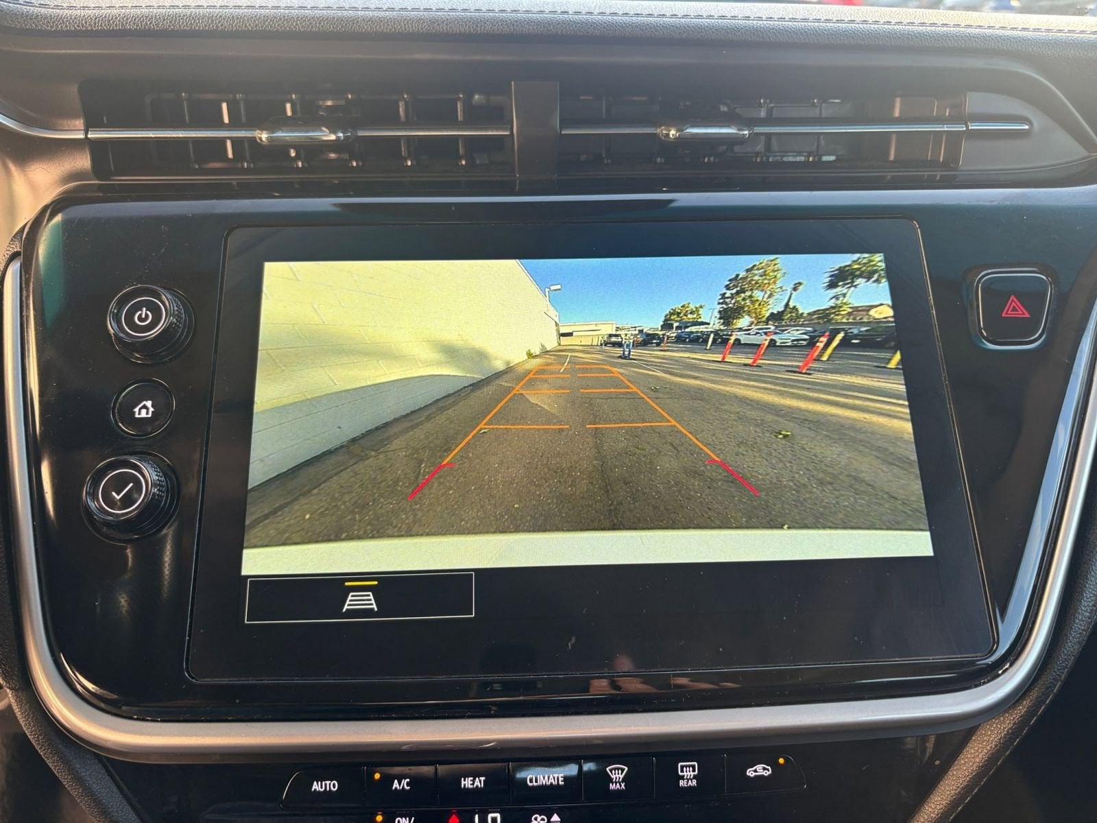 Thumbnail: 2023 Chevrolet Bolt EV - 17
