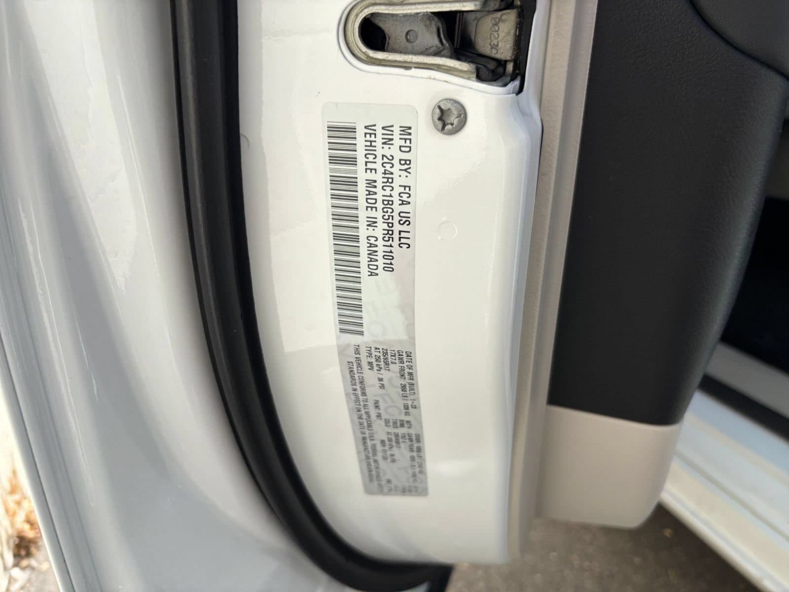 Thumbnail: 2023 Chrysler Pacifica - 27
