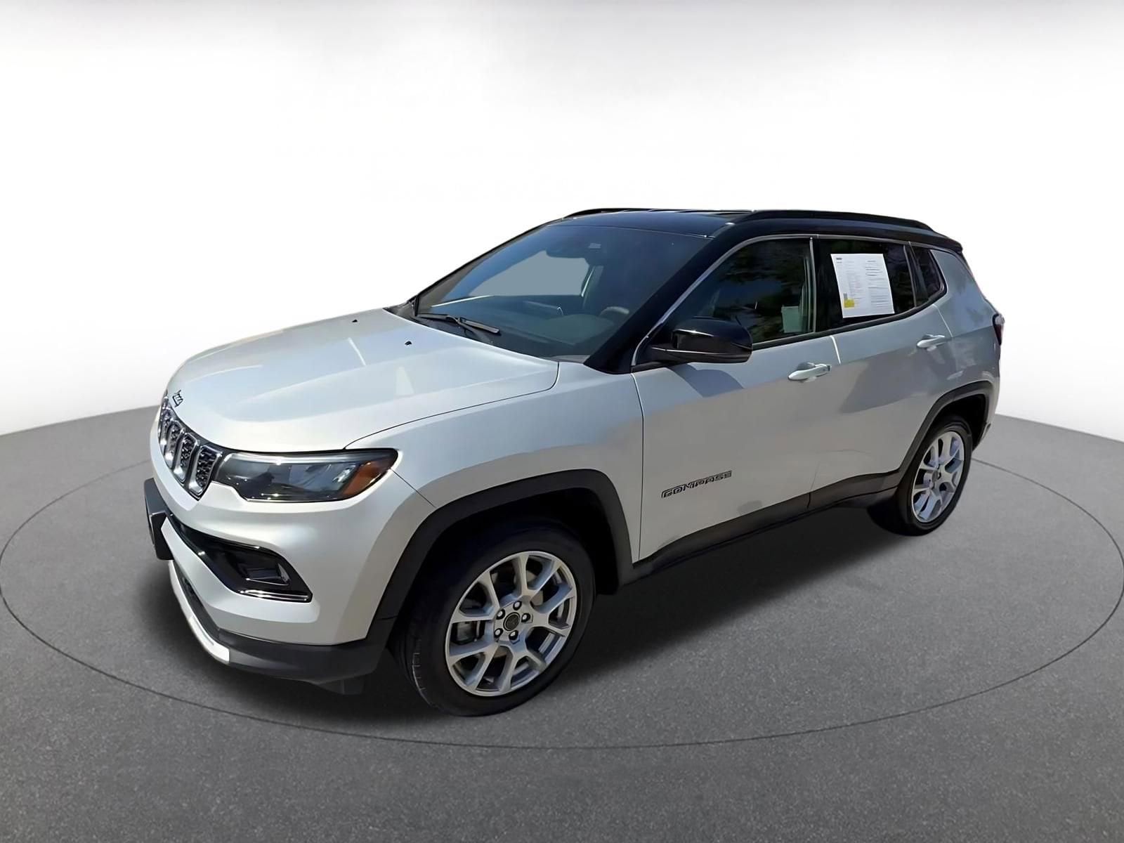 Thumbnail: 2025 Jeep Compass - 8