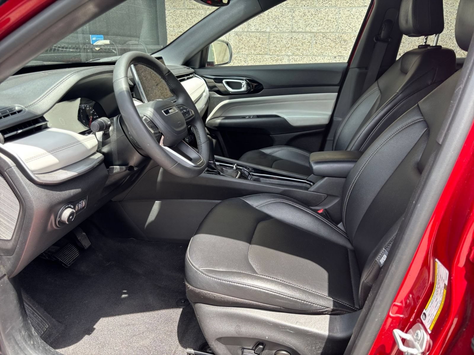 Thumbnail: 2025 Jeep Compass - 23