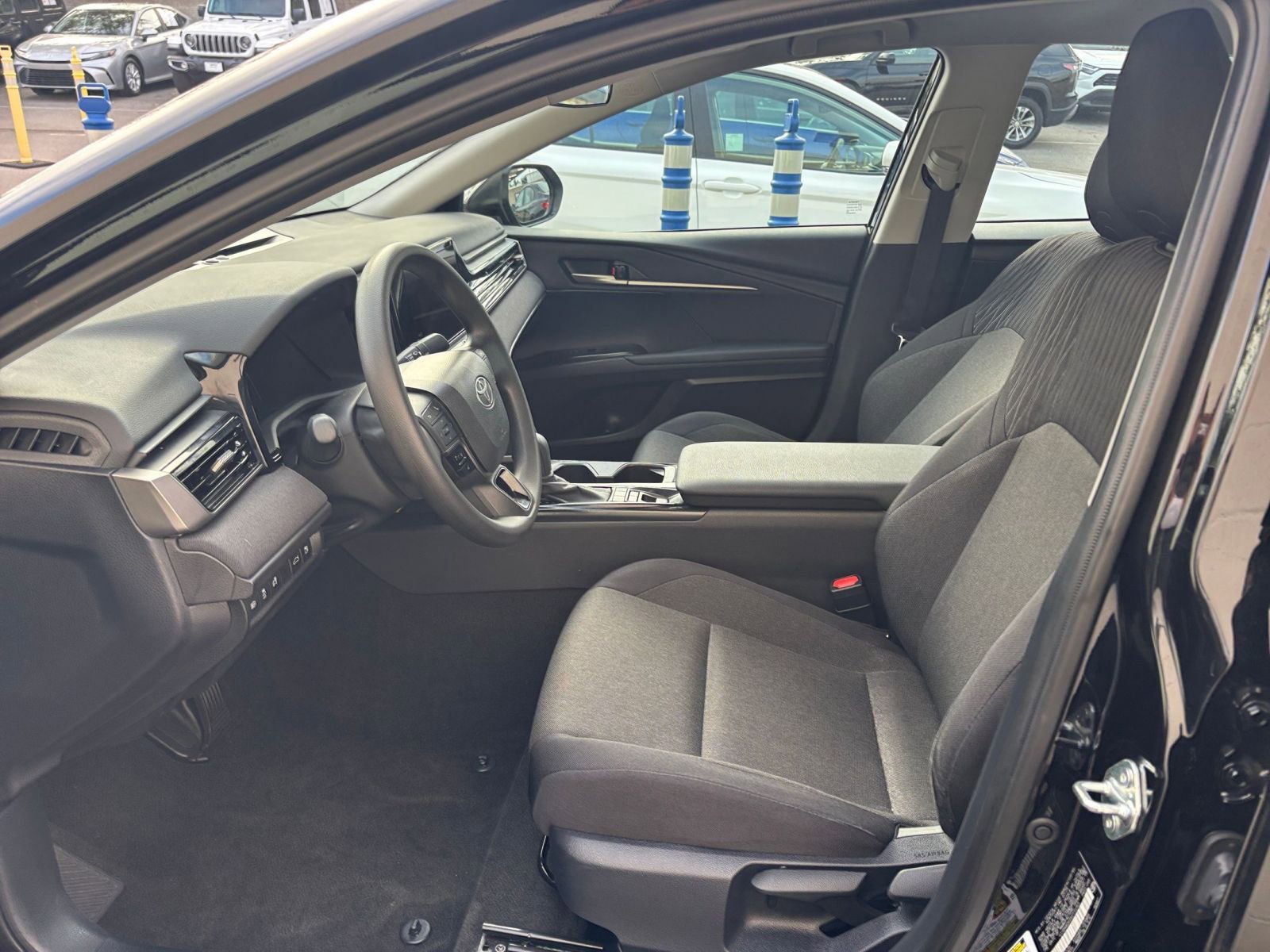 Thumbnail: 2025 Toyota Camry - 27