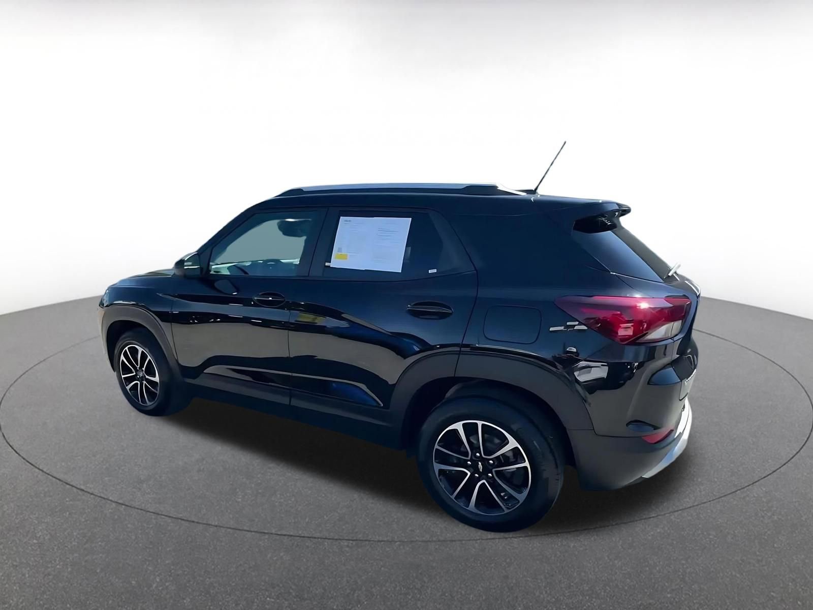 Thumbnail: 2025 Chevrolet TrailBlazer - 10