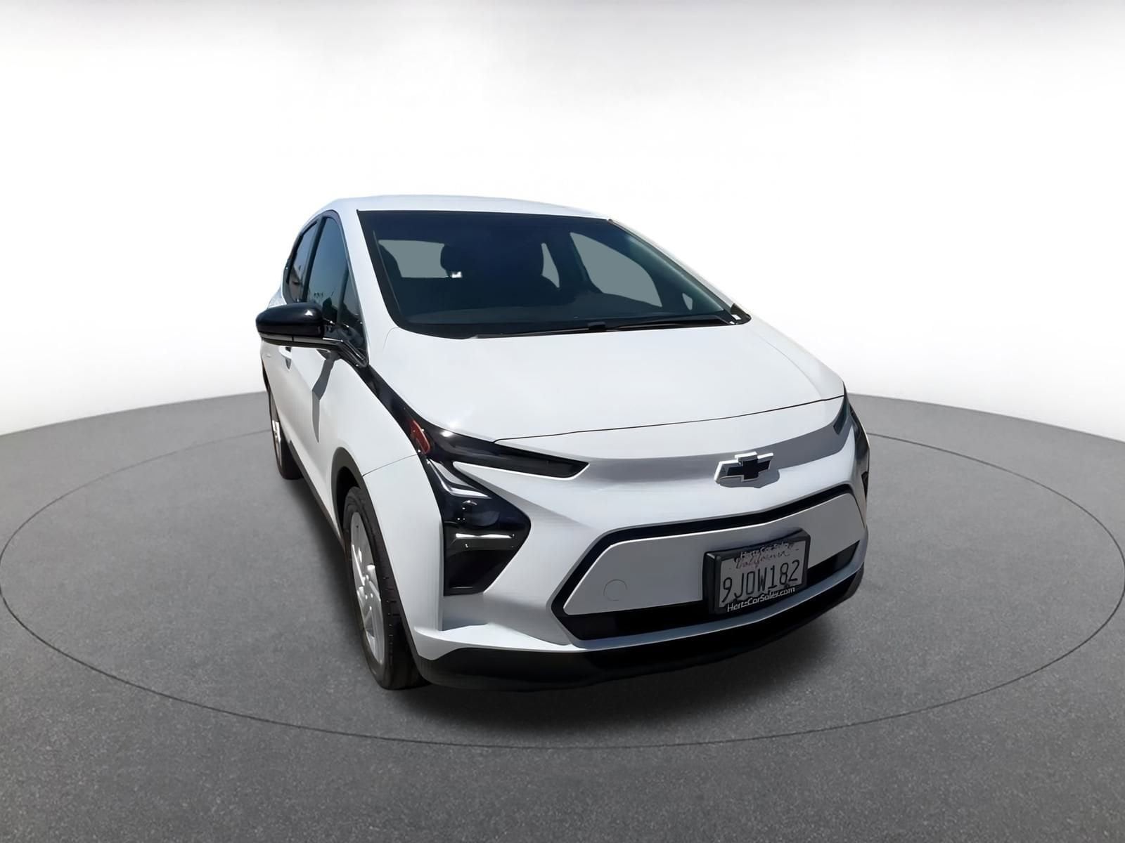 Thumbnail: 2023 Chevrolet Bolt EV - 3