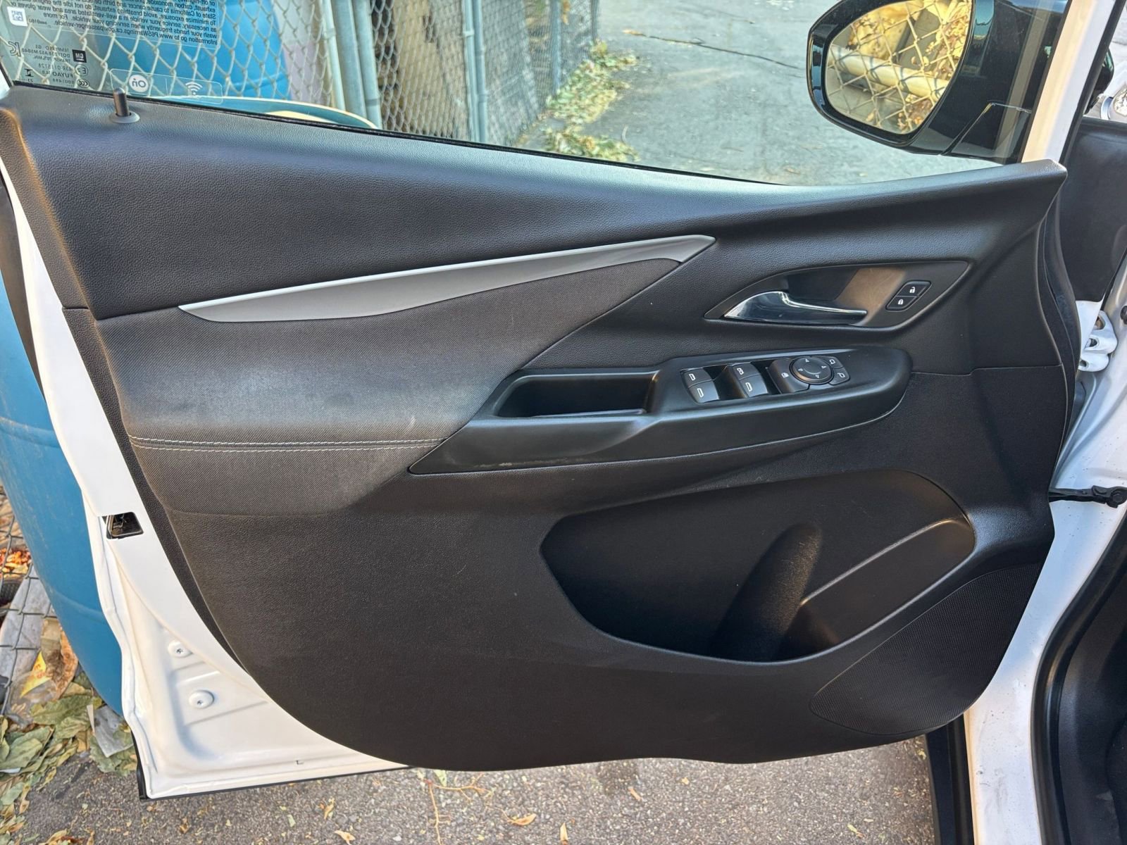 Thumbnail: 2023 Chevrolet Bolt EV - 24