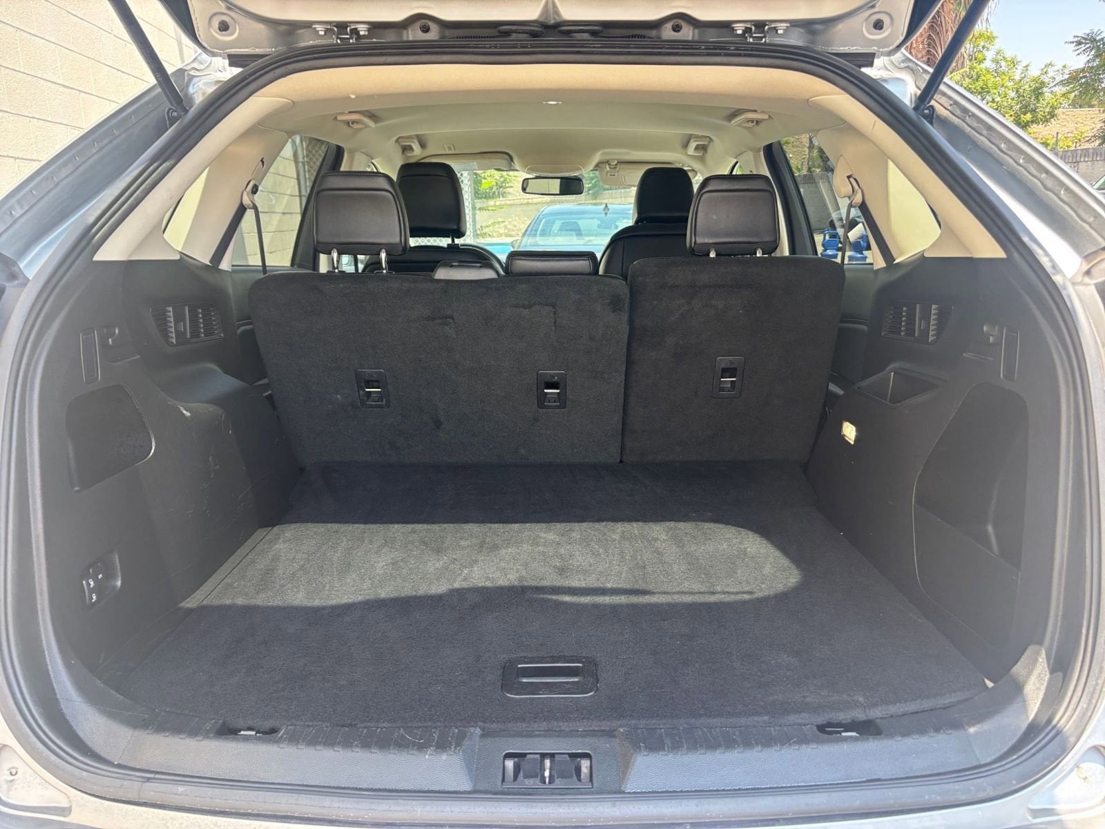 Thumbnail: 2024 Ford Edge - 31