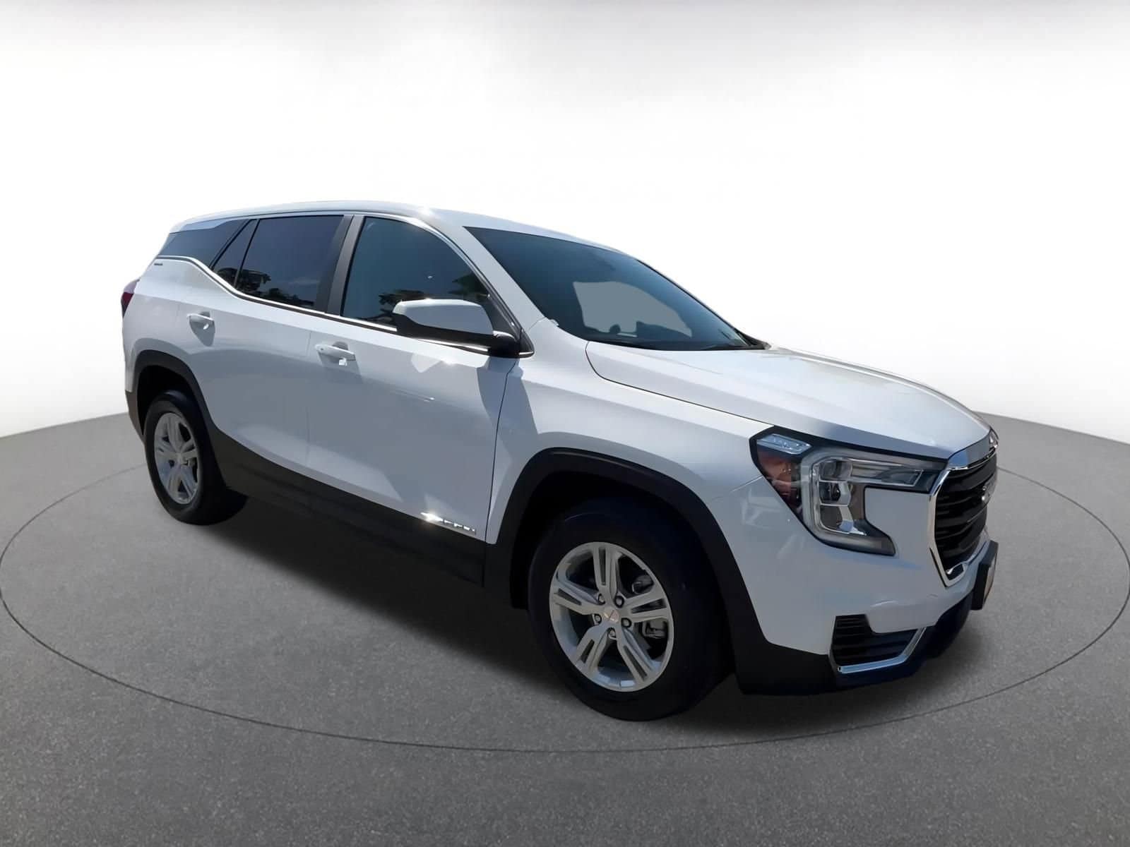 Thumbnail: 2024 GMC Terrain - 2