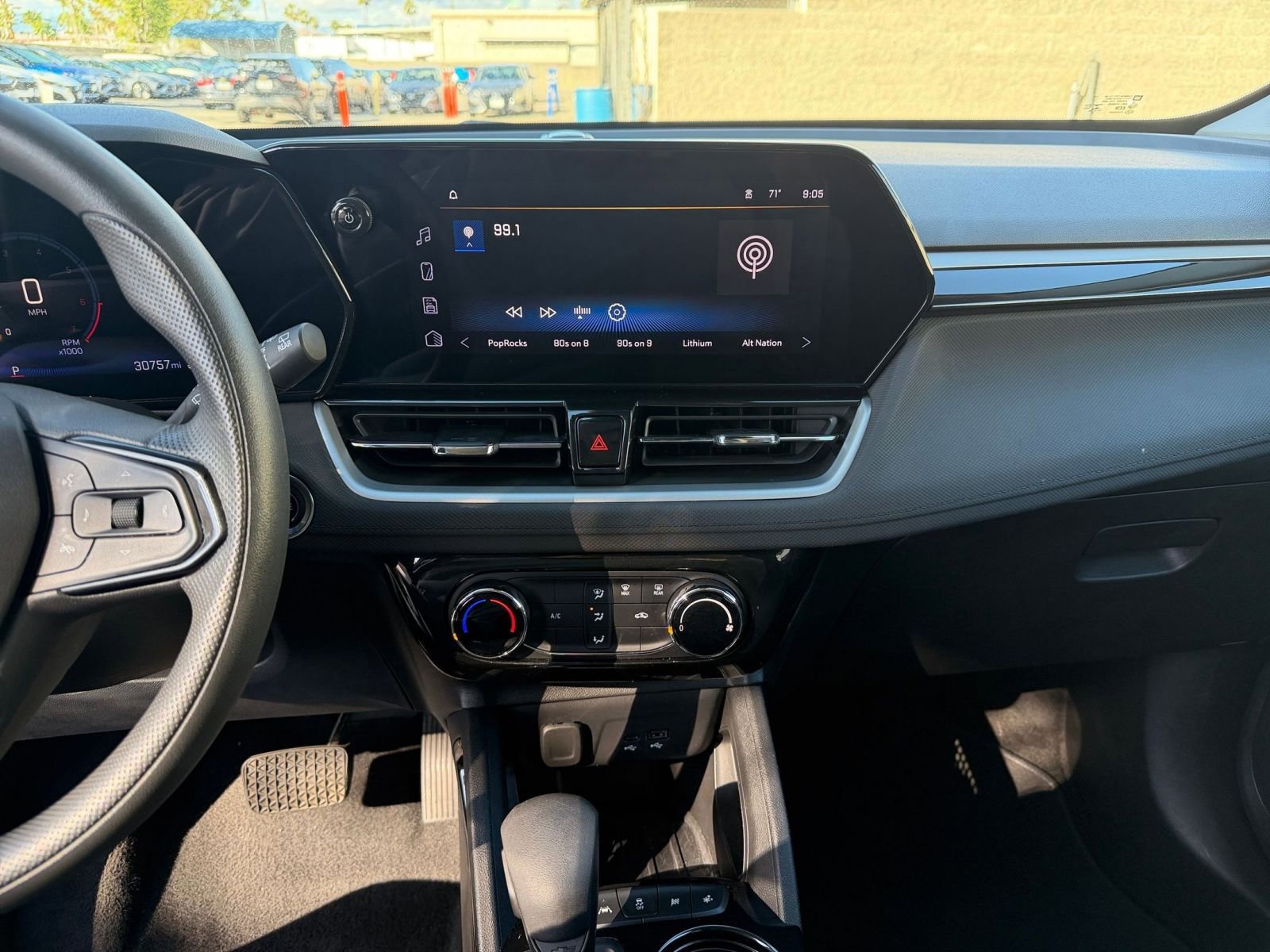 Thumbnail: 2025 Chevrolet TrailBlazer - 17