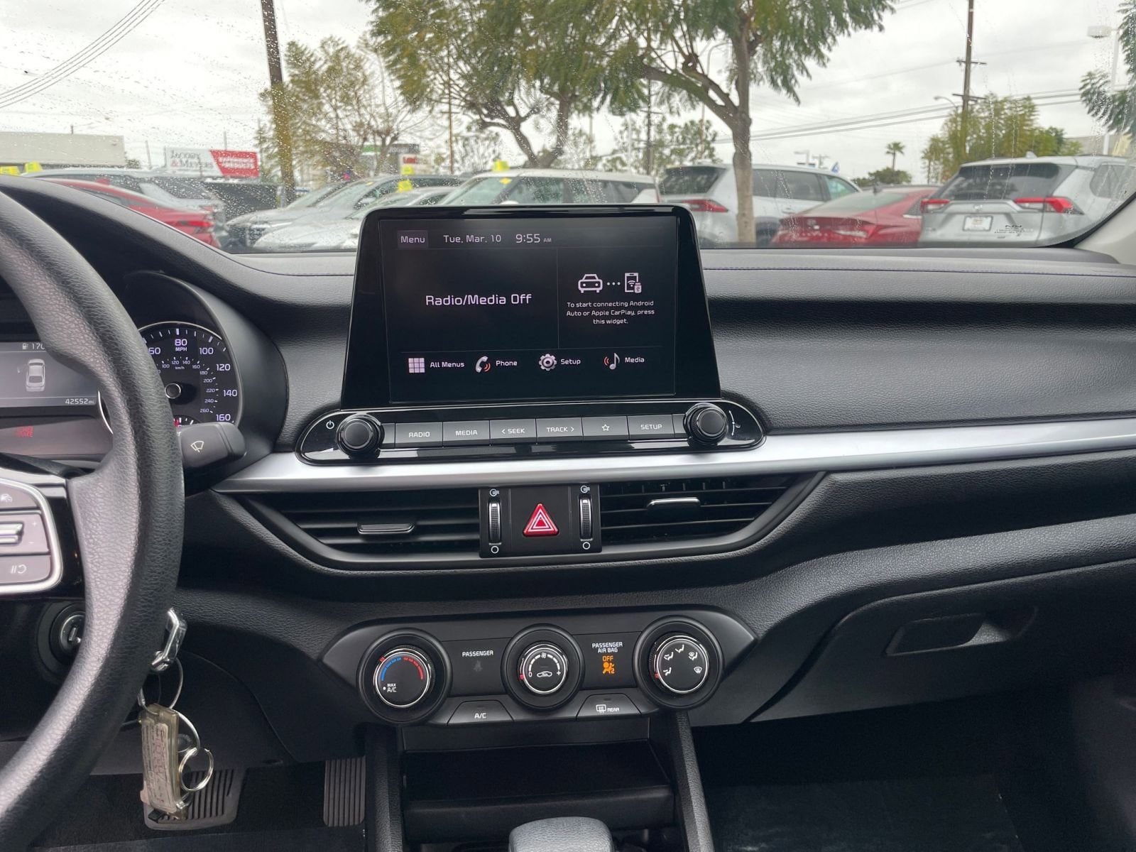 Thumbnail: 2024 Kia Forte - 17