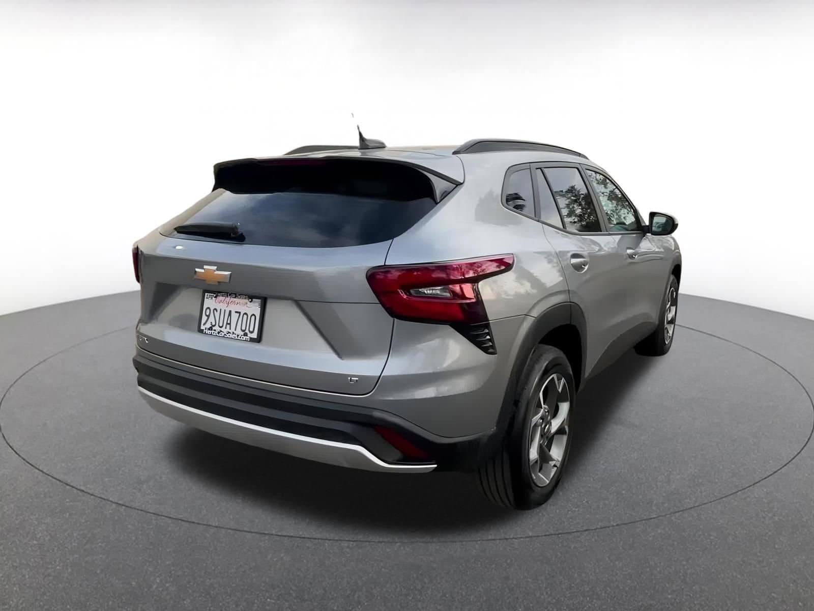 Thumbnail: 2025 Chevrolet Trax - 14