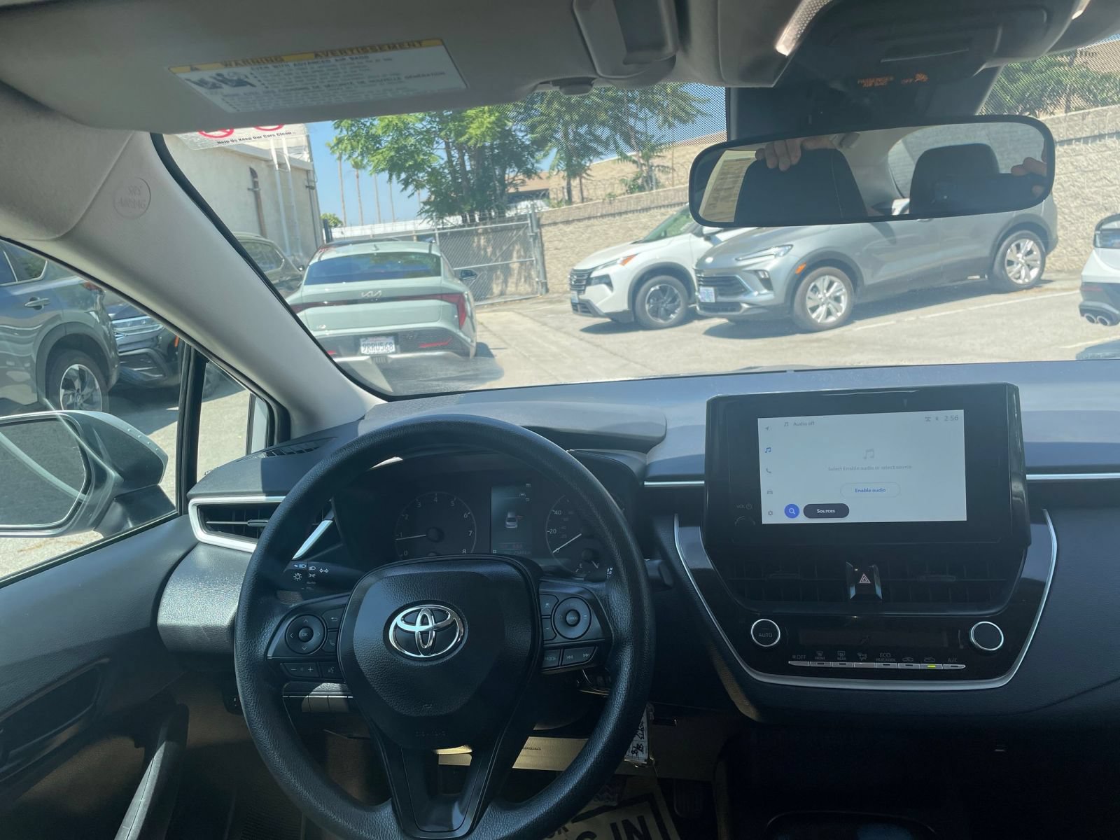 Thumbnail: 2025 Toyota Corolla - 32