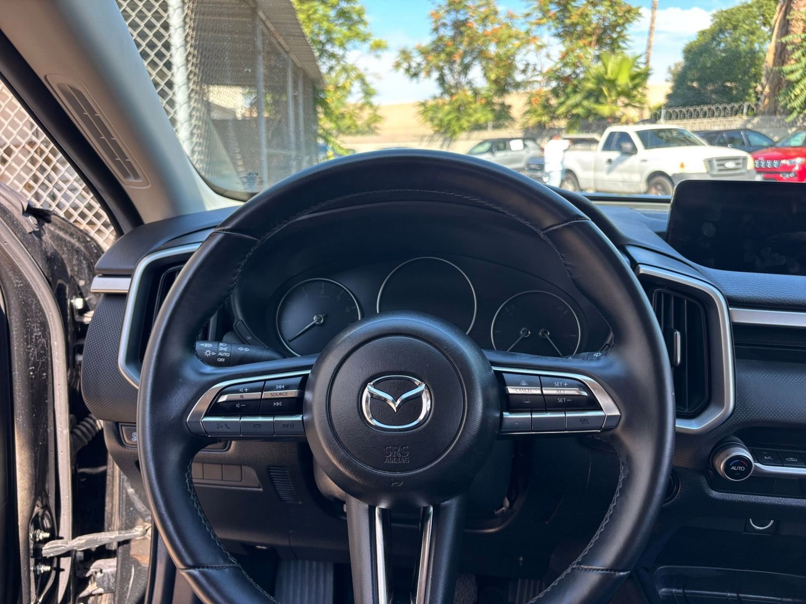 Thumbnail: 2025 Mazda CX-50 - 34