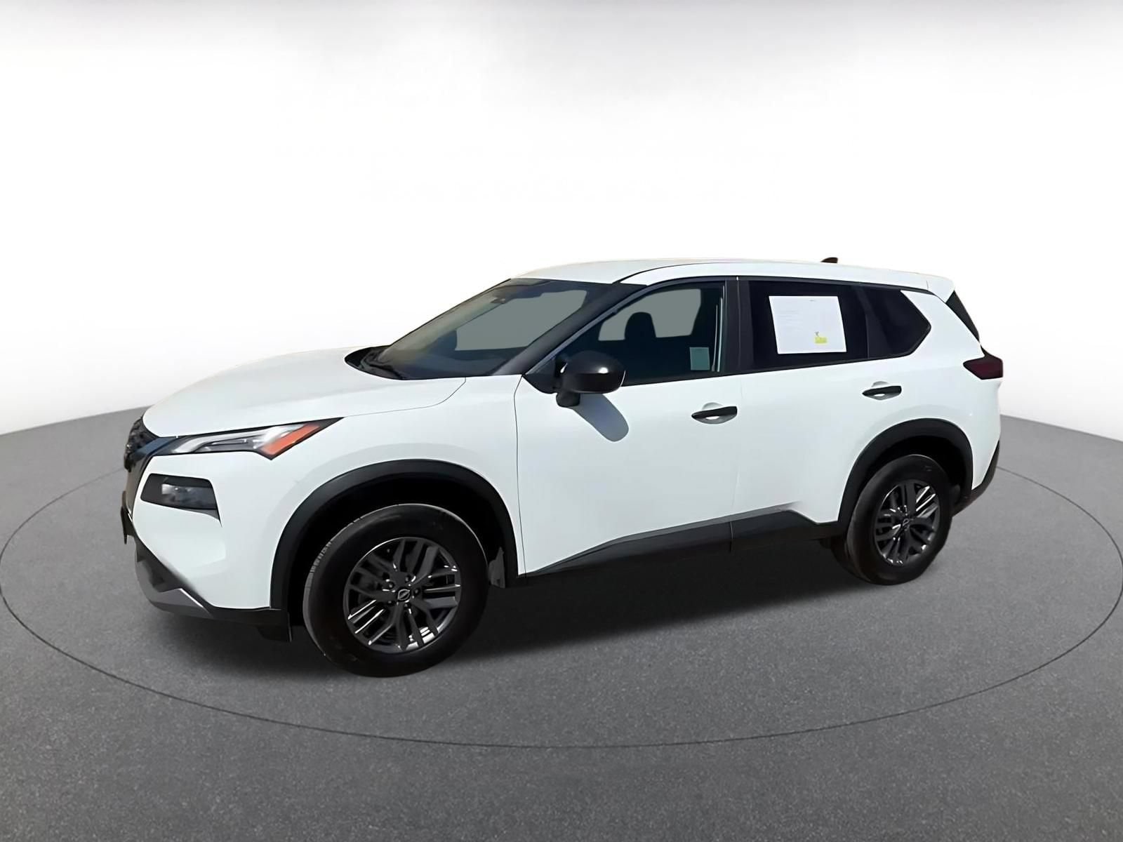 Thumbnail: 2023 Nissan Rogue - 8
