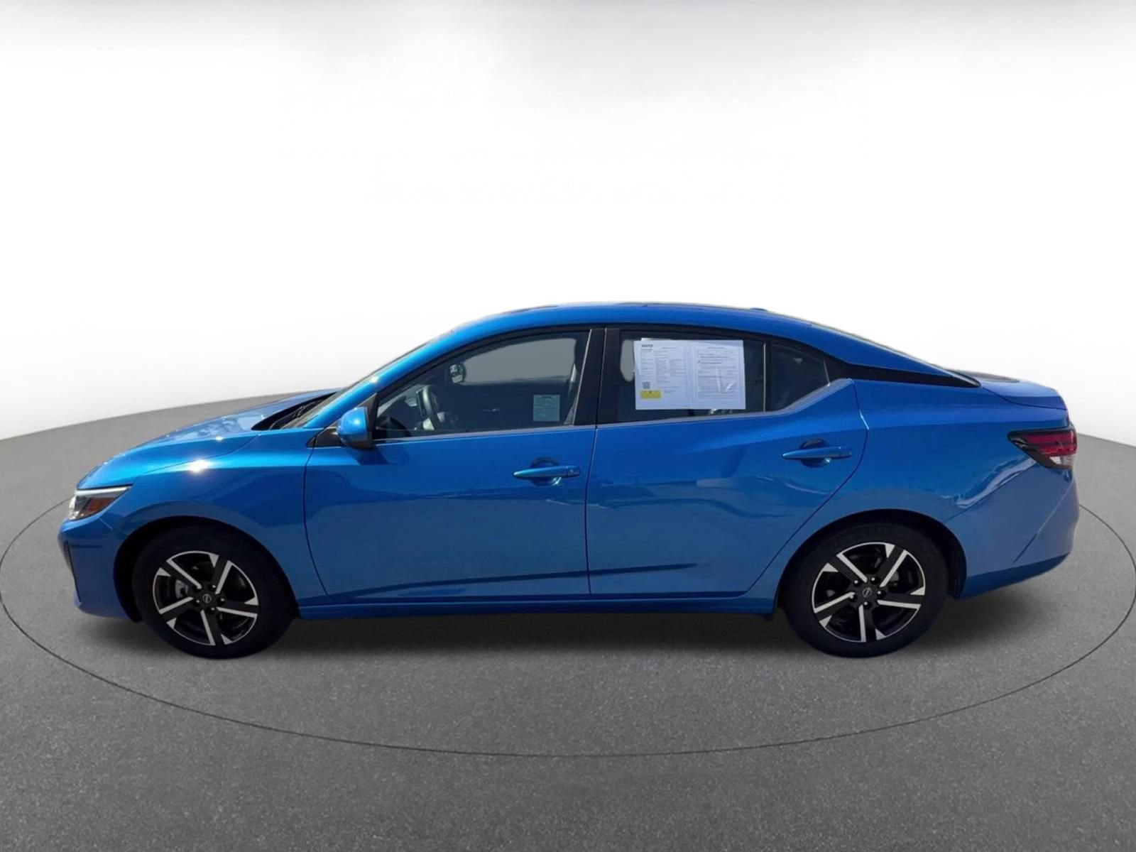 Thumbnail: 2025 Nissan Sentra - 9