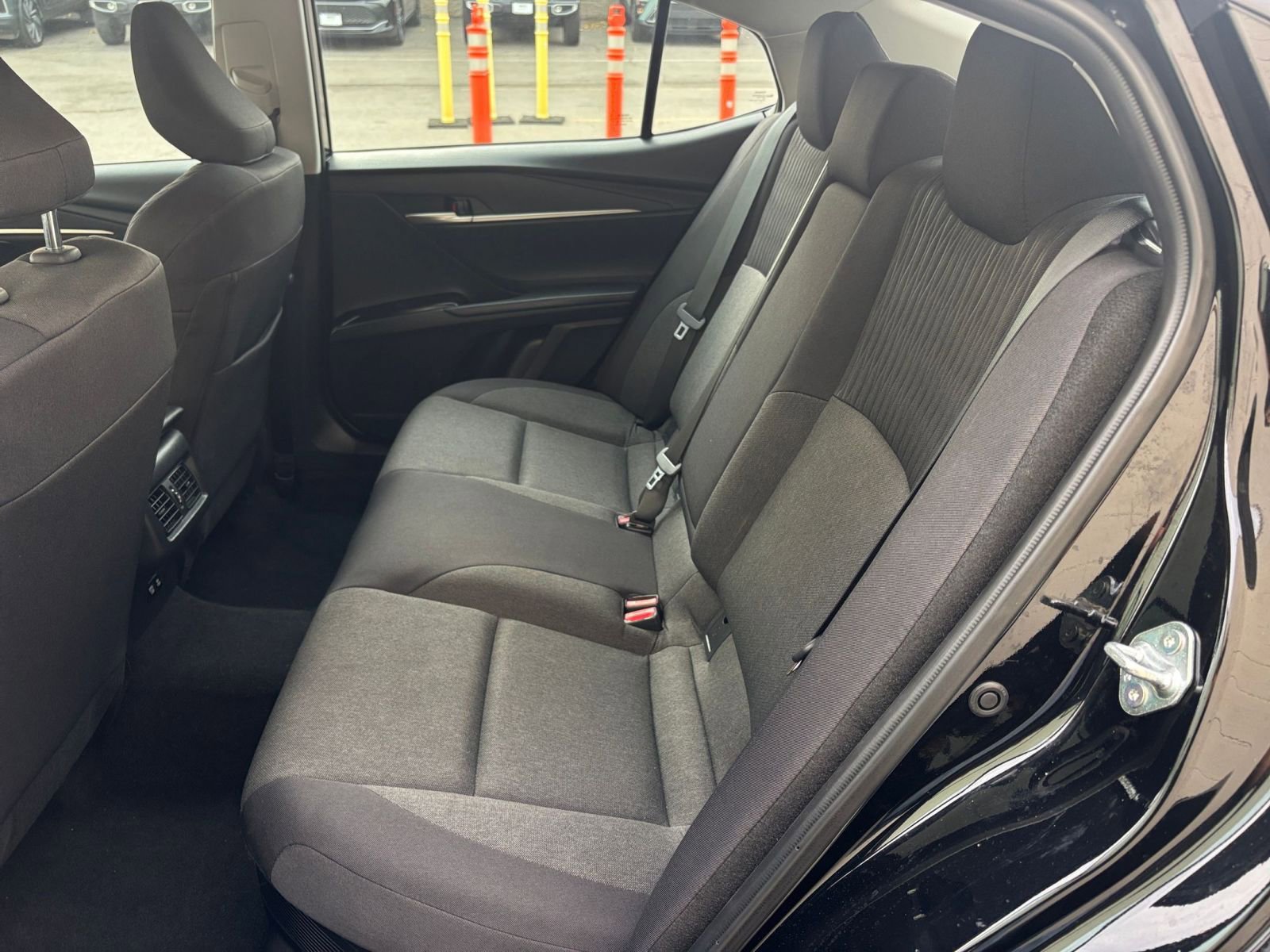 Thumbnail: 2025 Toyota Camry - 25