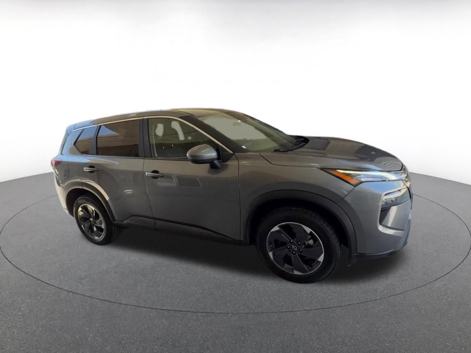 Thumbnail: 2025 Nissan Rogue - 2