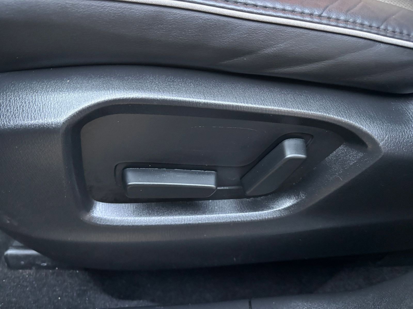 Thumbnail: 2025 Mazda CX-5 - 23