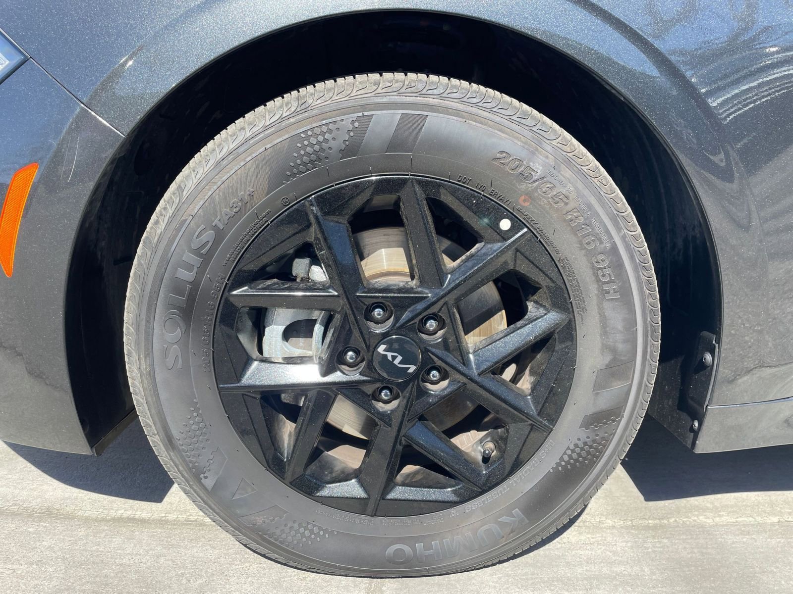 Thumbnail: 2025 Kia K5 - 31