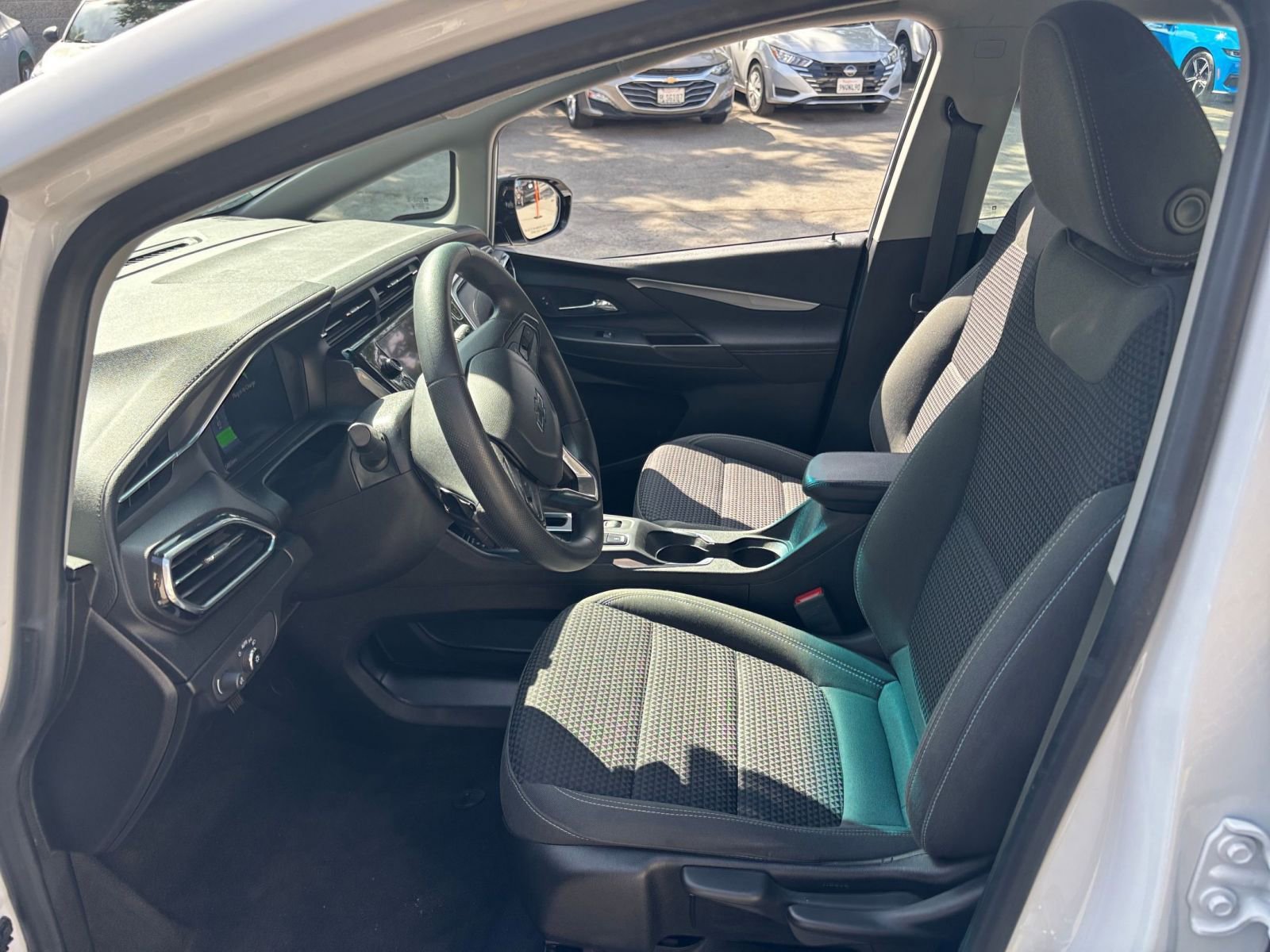 Thumbnail: 2023 Chevrolet Bolt EV - 31