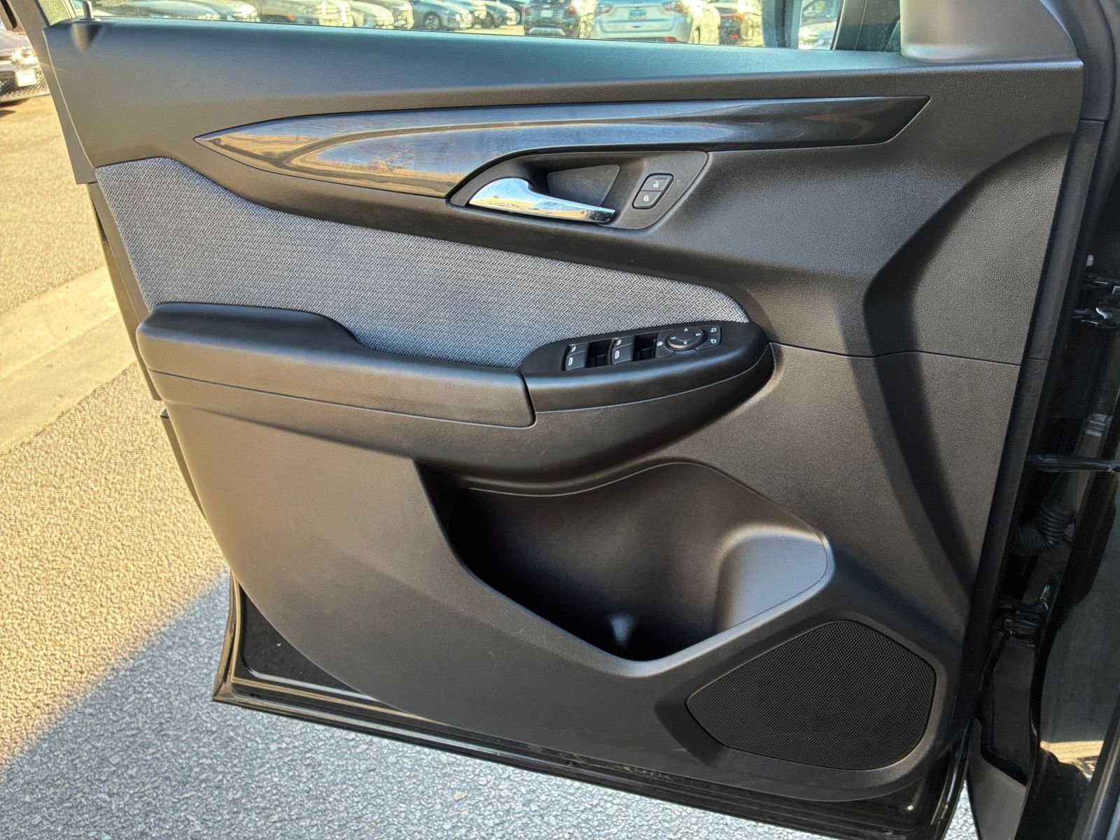 Thumbnail: 2025 Chevrolet TrailBlazer - 18