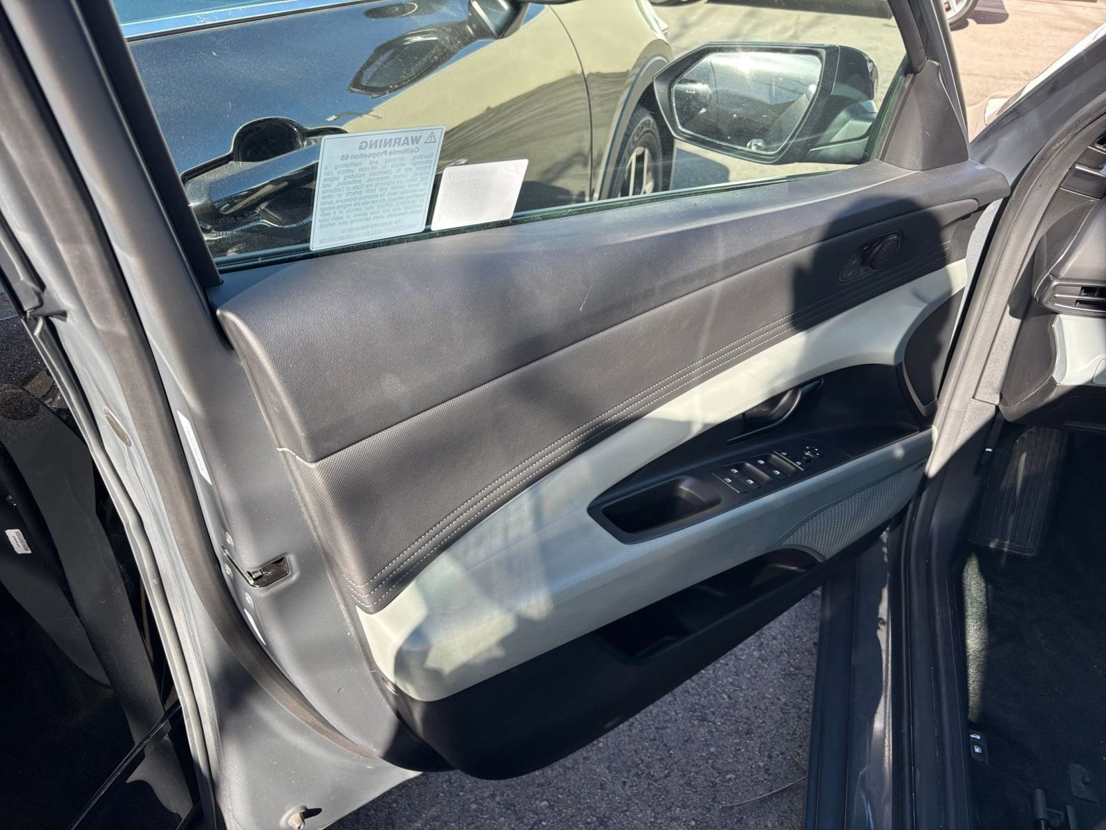 Thumbnail: 2025 Hyundai Elantra - 18