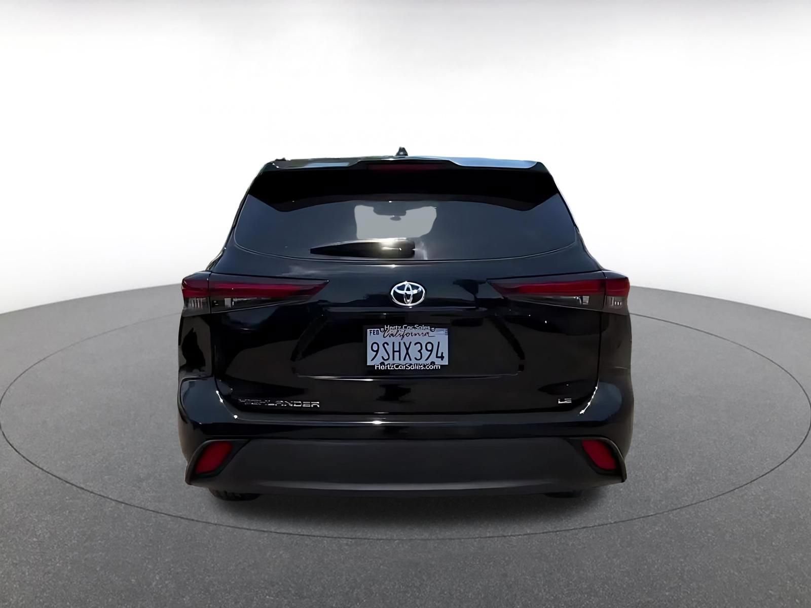 Thumbnail: 2025 Toyota Highlander - 12