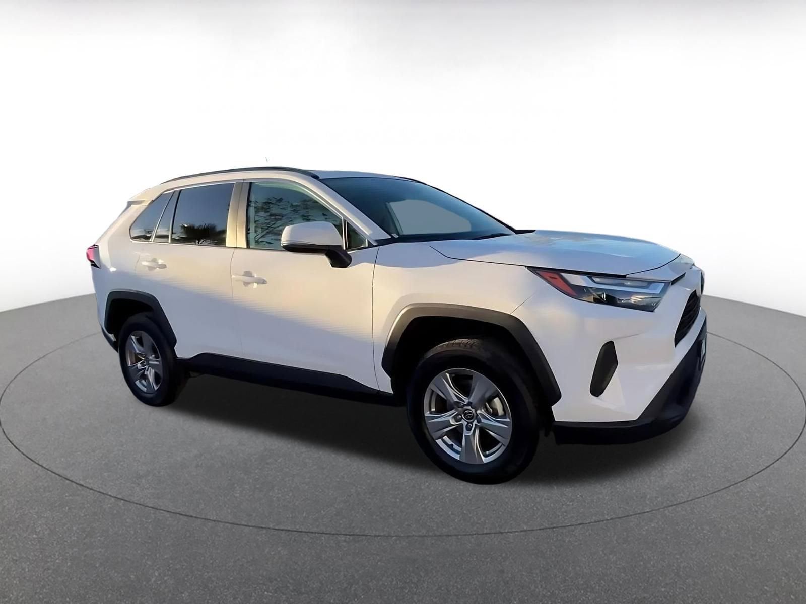 Thumbnail: 2025 Toyota RAV4 - 2