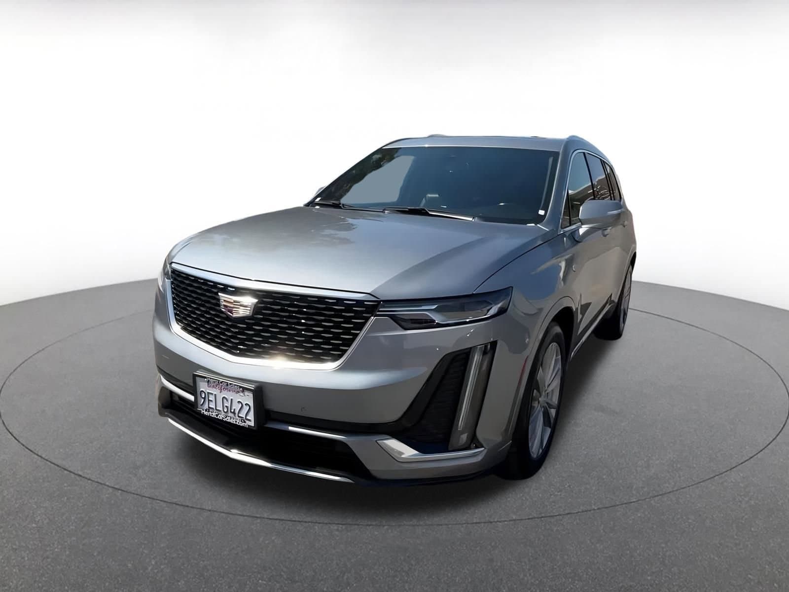 Thumbnail: 2023 Cadillac XT6 - 9