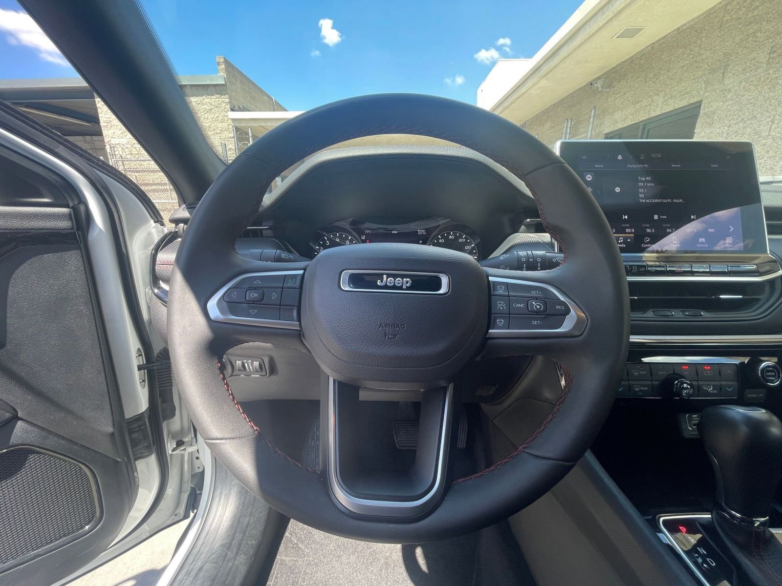 Thumbnail: 2025 Jeep Compass - 27