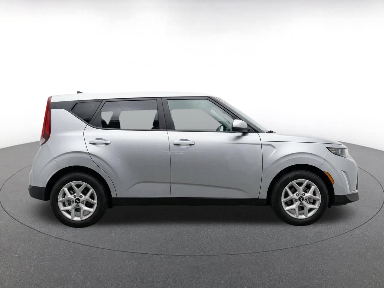 Thumbnail: 2025 Kia Soul - 8