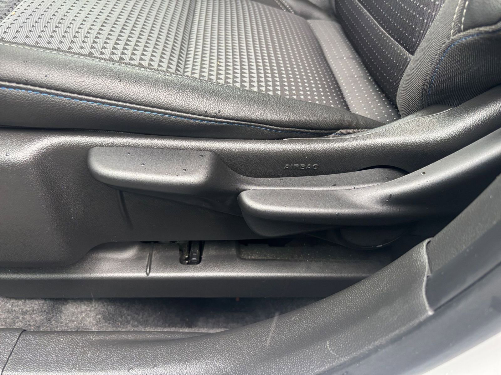 Thumbnail: 2025 Chevrolet Trax - 23