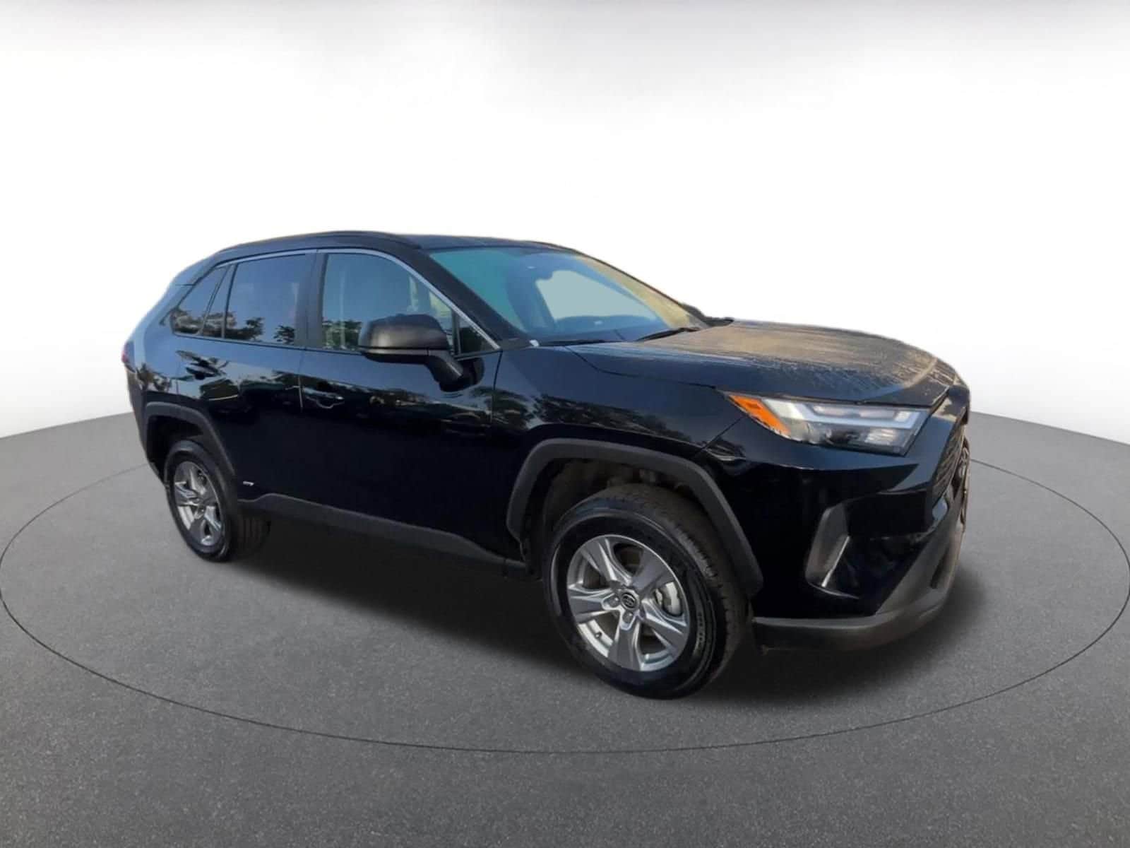 Thumbnail: 2025 Toyota RAV4 - 2