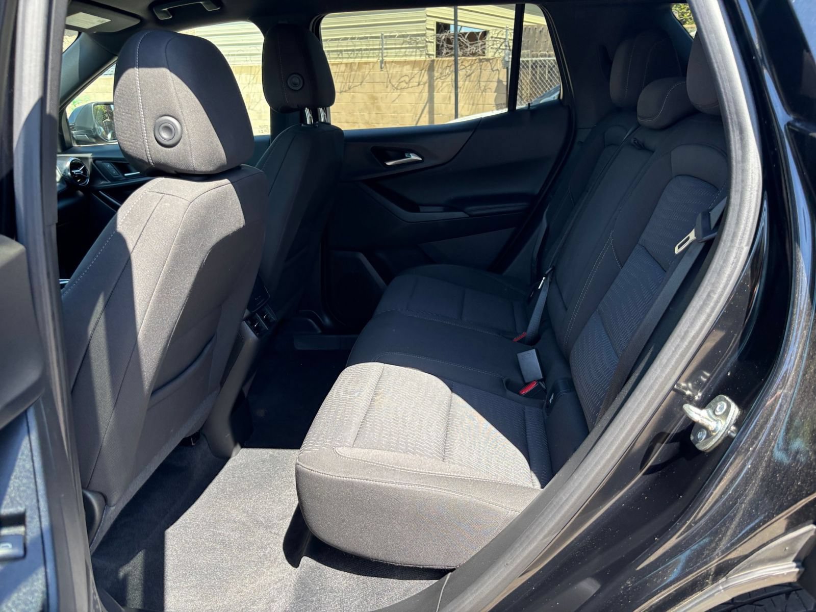 Thumbnail: 2025 Chevrolet Equinox - 25