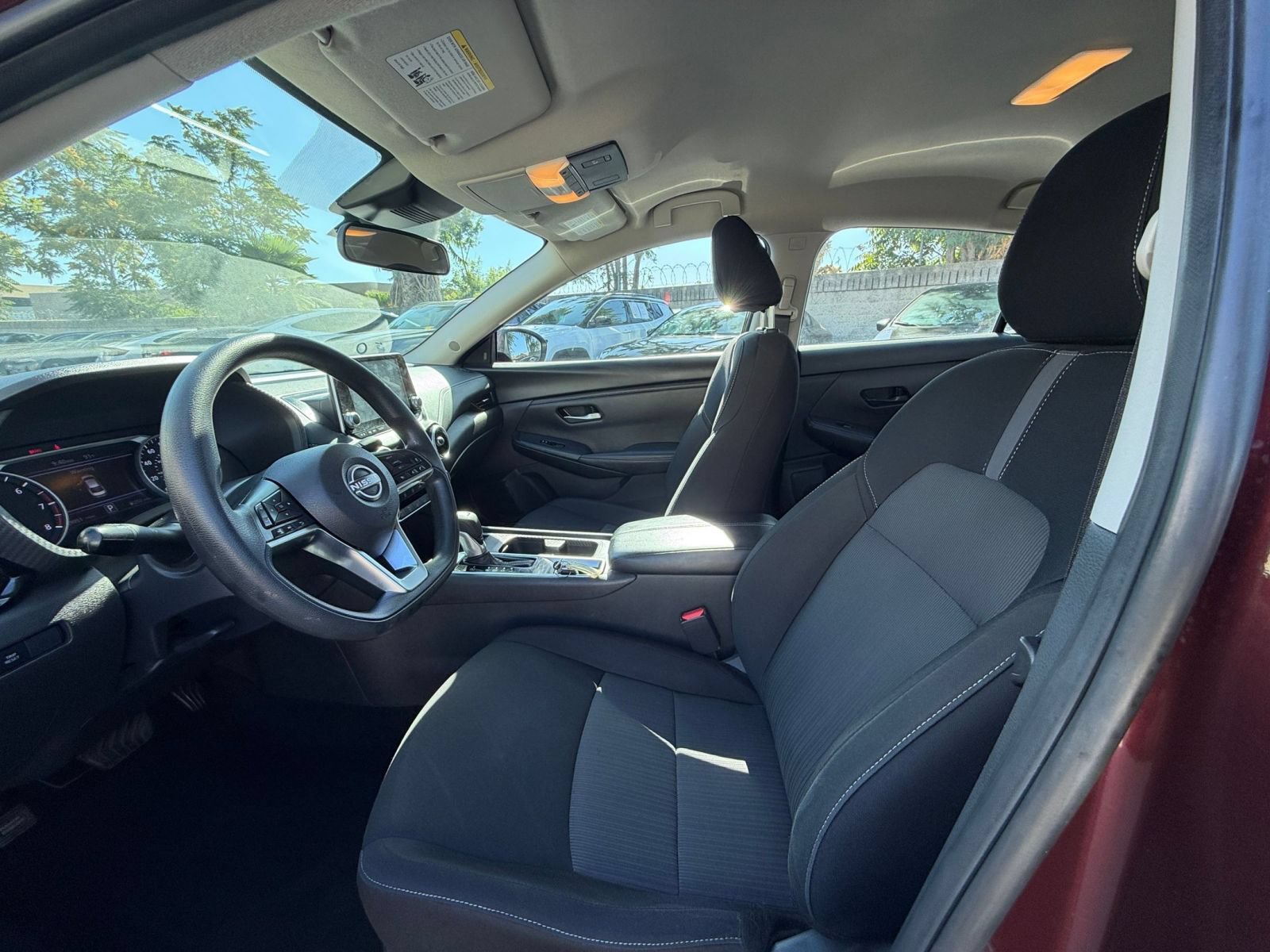 Thumbnail: 2025 Nissan Sentra - 24