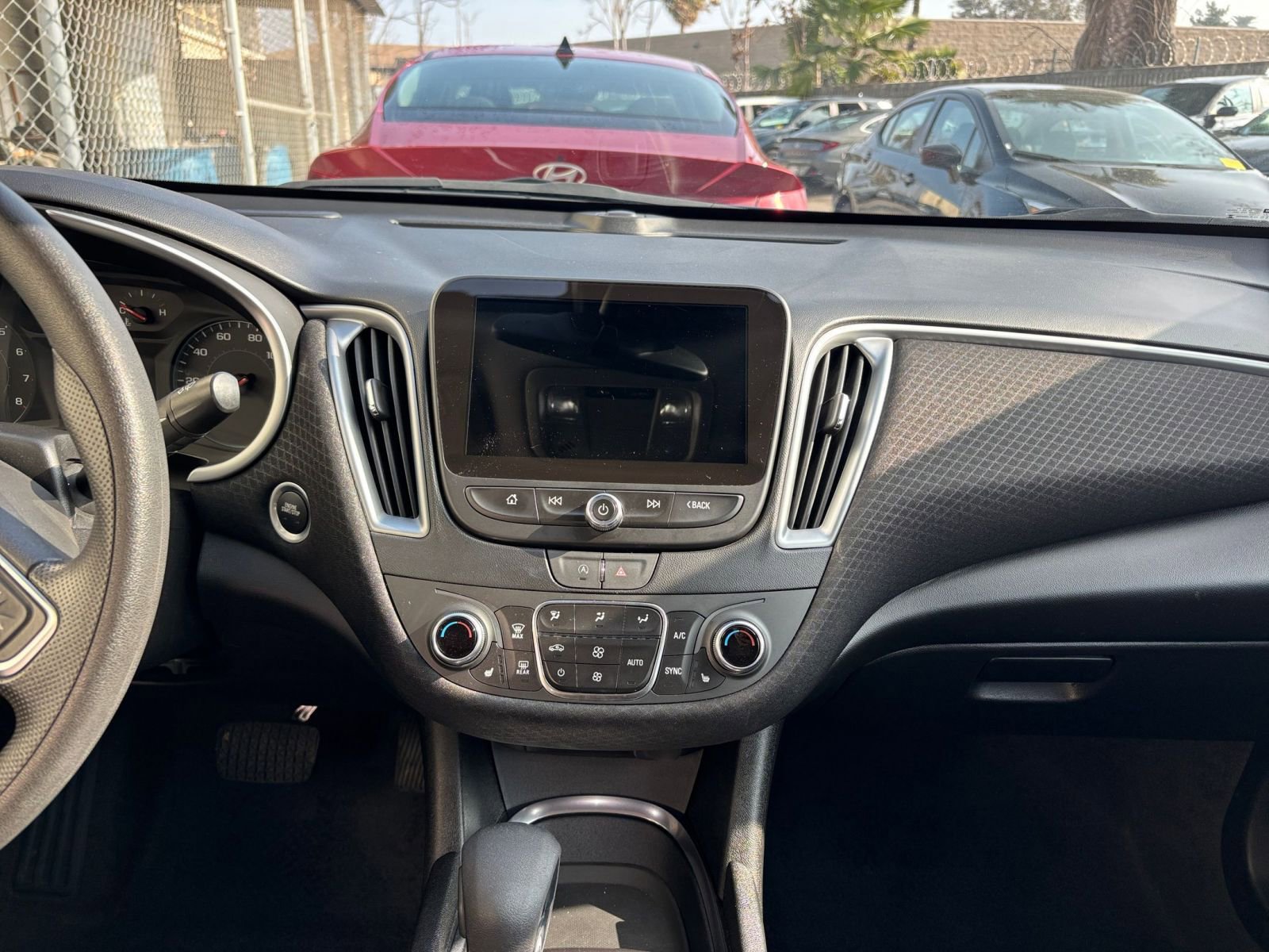 Thumbnail: 2024 Chevrolet Malibu - 17