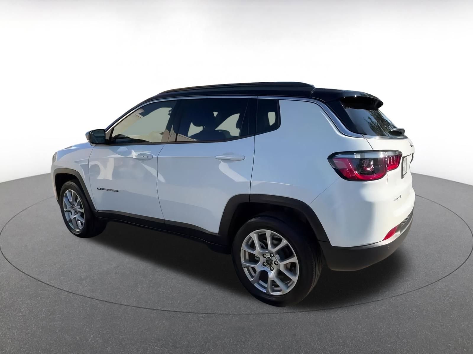 Thumbnail: 2025 Jeep Compass - 10