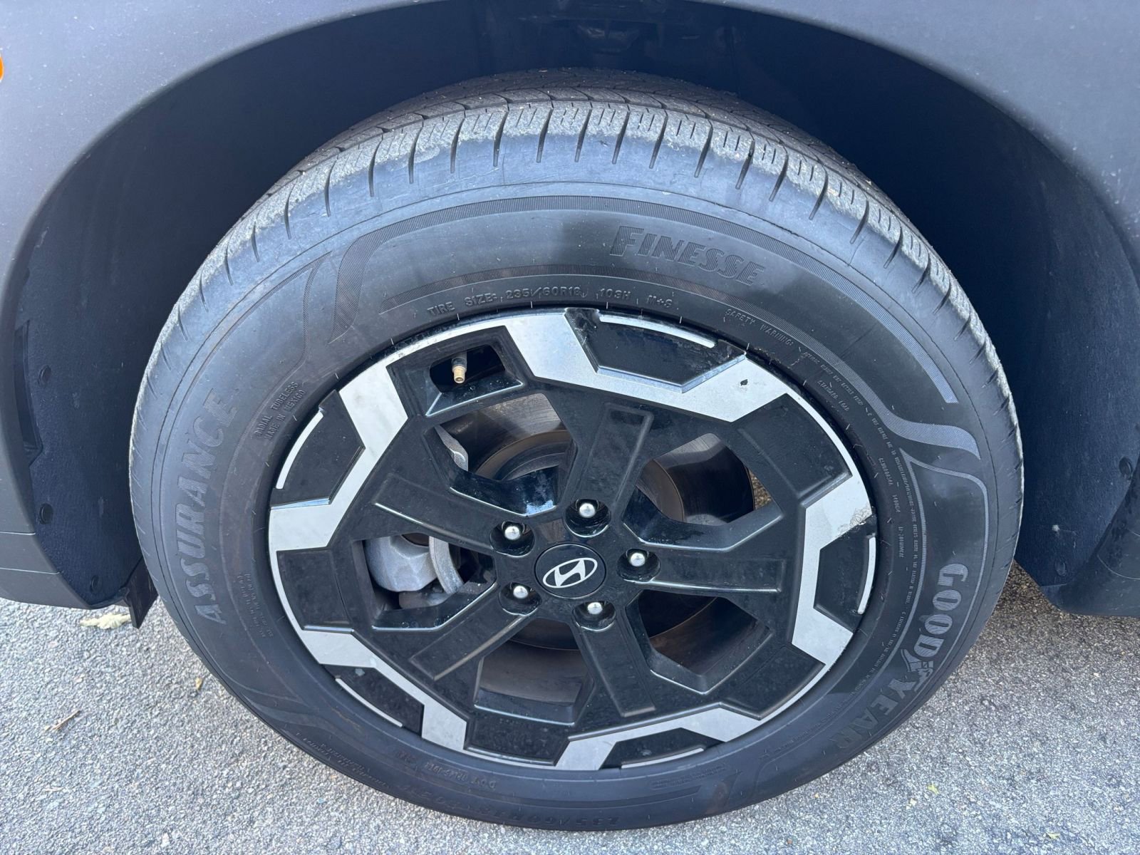 Thumbnail: 2025 Hyundai Santa Fe - 31