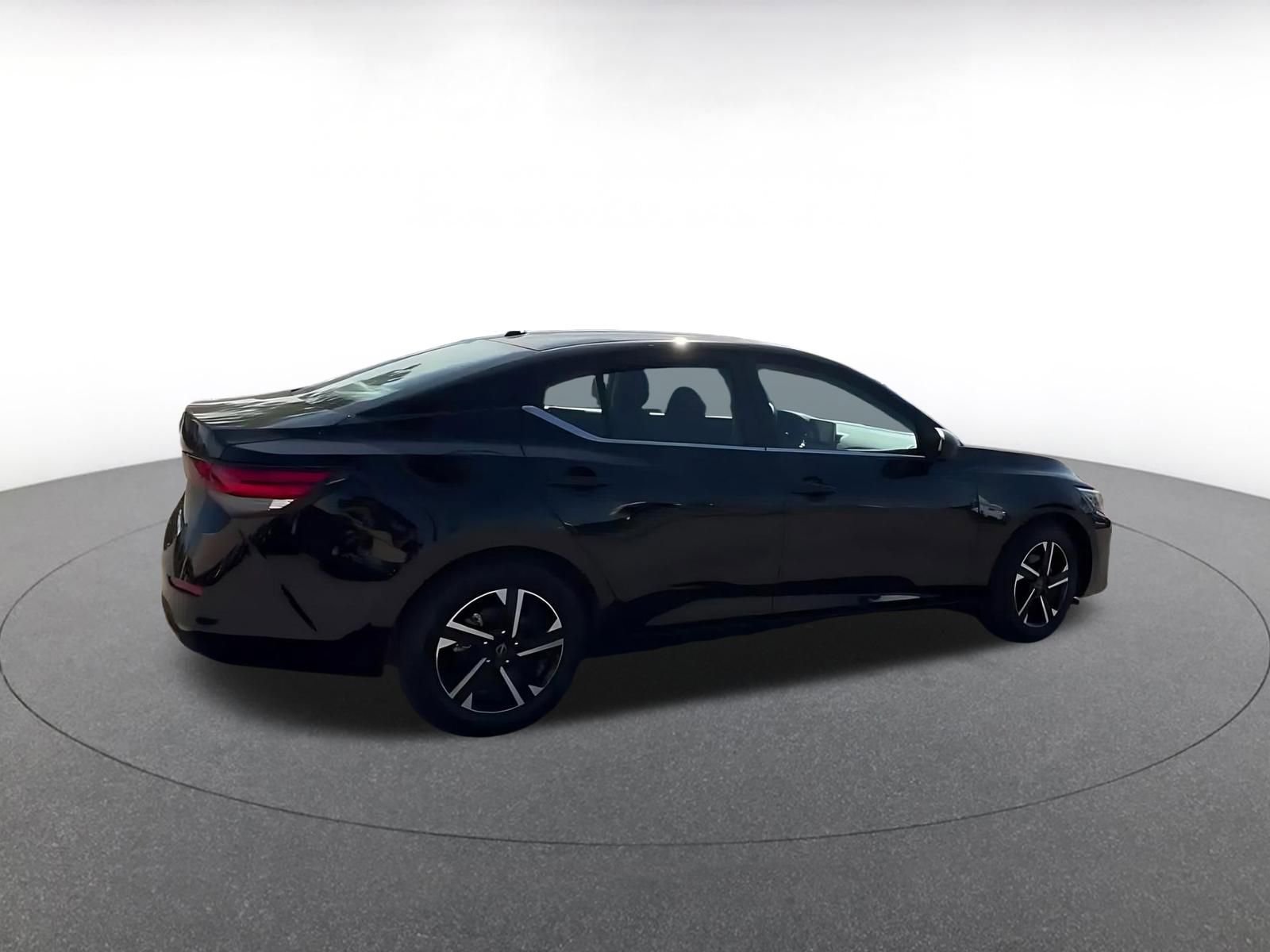 Thumbnail: 2025 Nissan Sentra - 14
