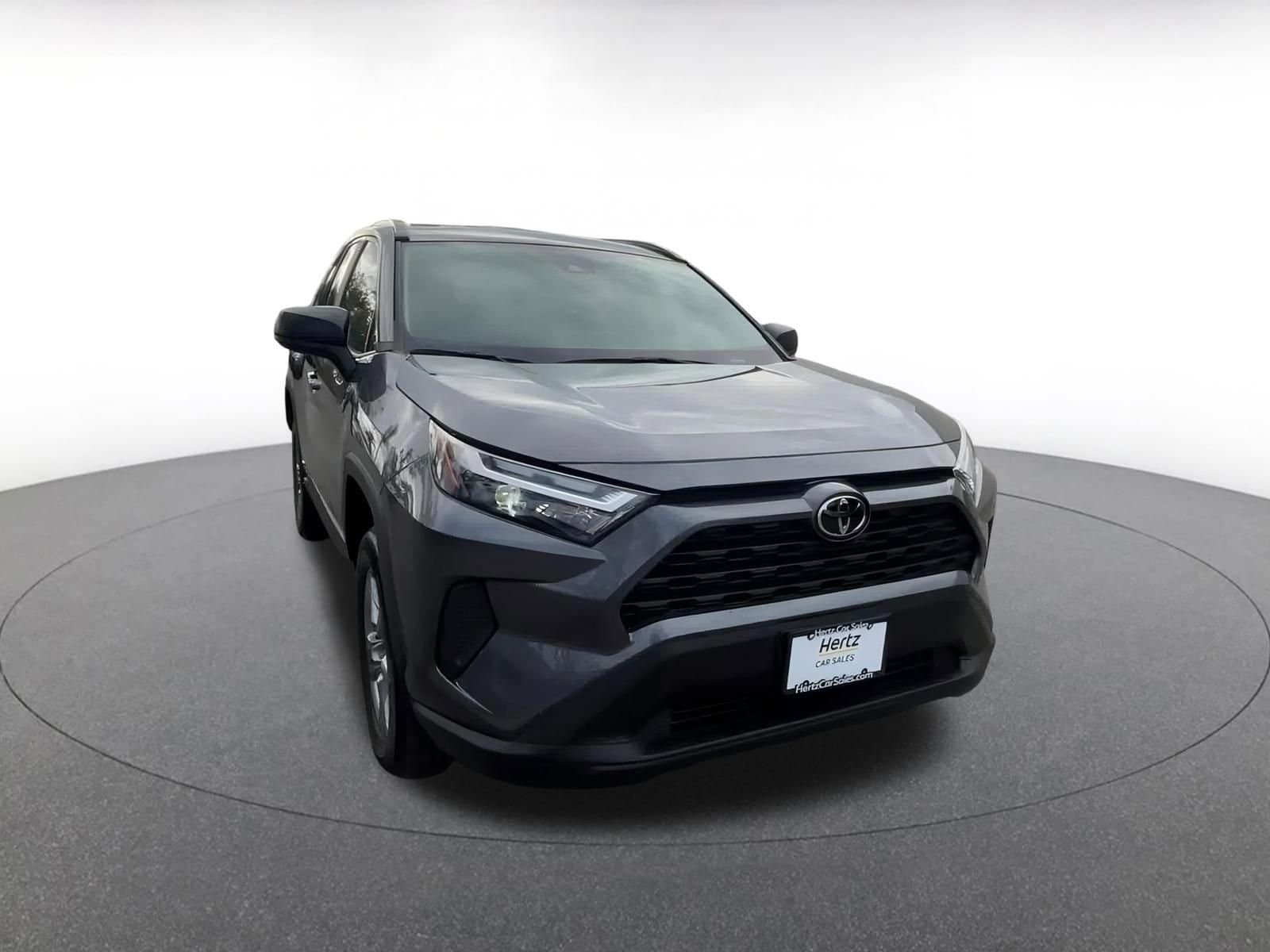 Thumbnail: 2025 Toyota RAV4 - 3