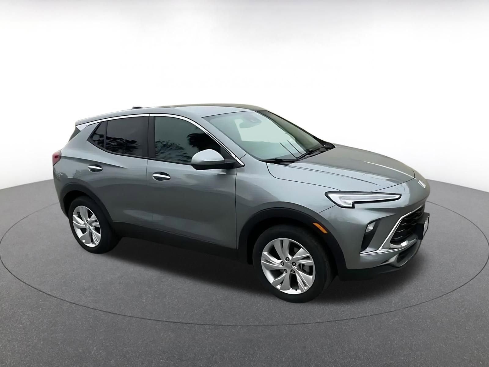 Thumbnail: 2025 Buick Encore GX - 2