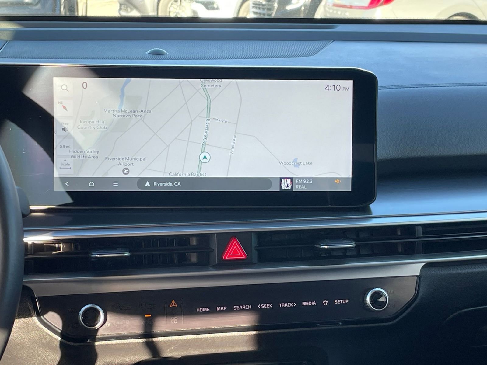 Thumbnail: 2024 Kia Sorento - 21