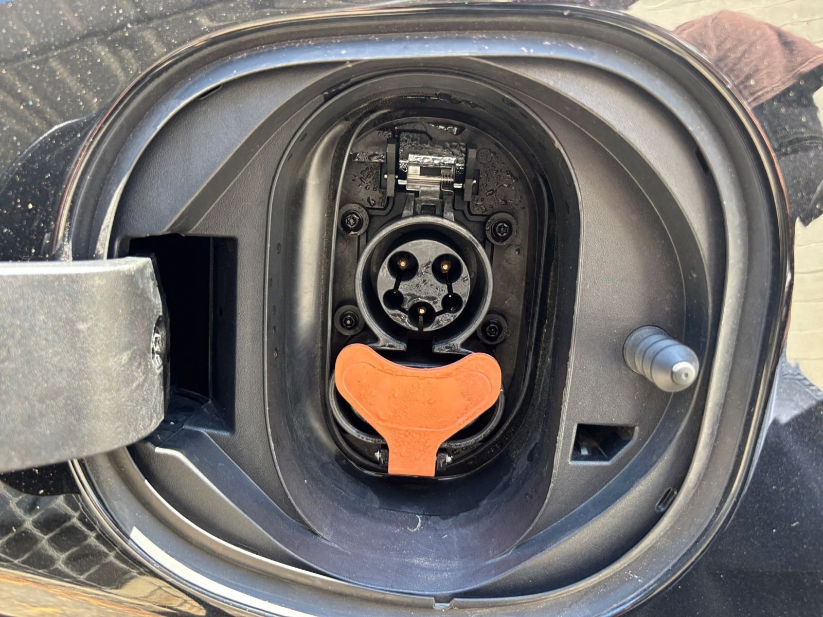 Thumbnail: 2023 Chevrolet Bolt EV - 23