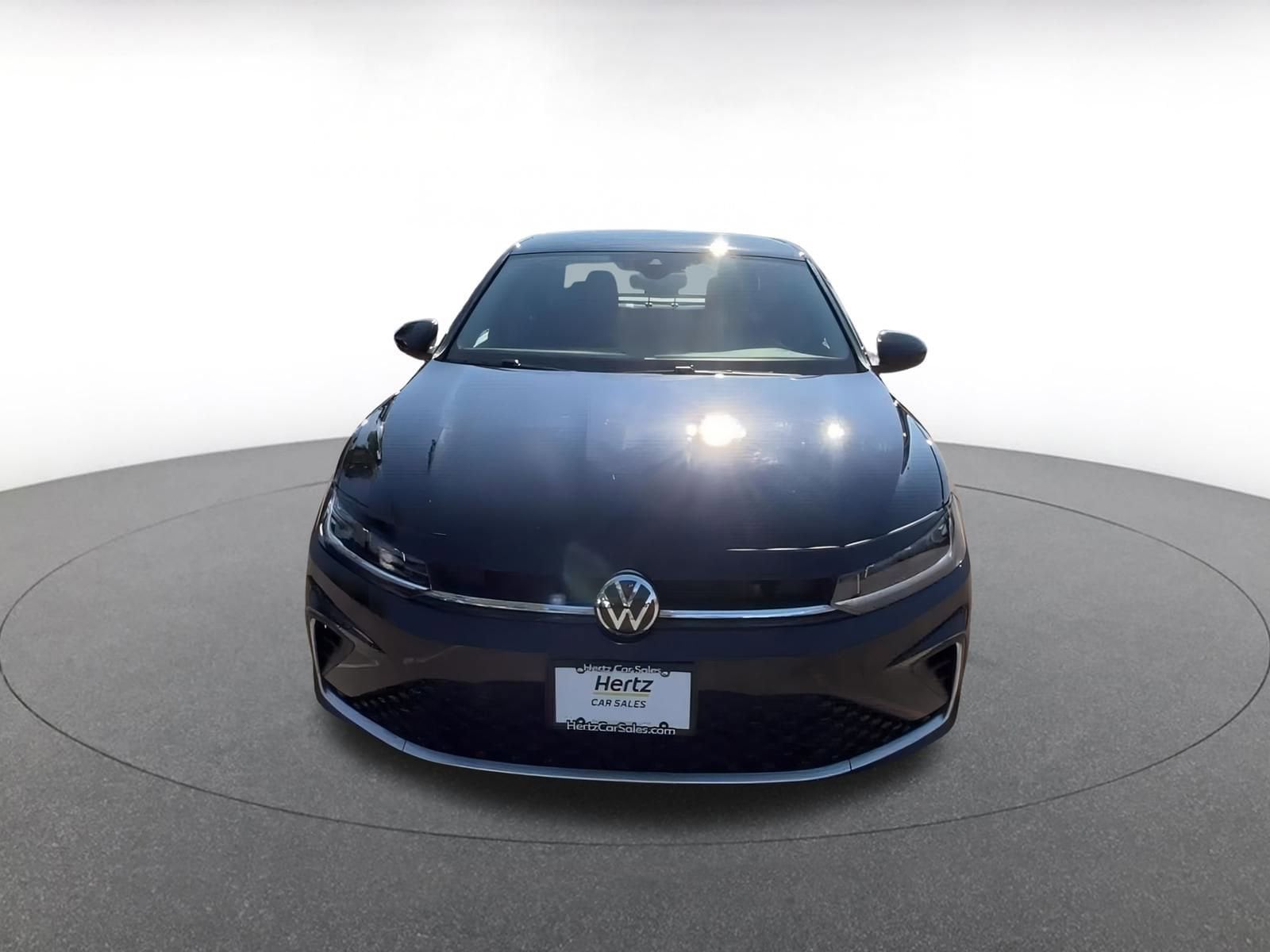 Thumbnail: 2025 Volkswagen Jetta - 4