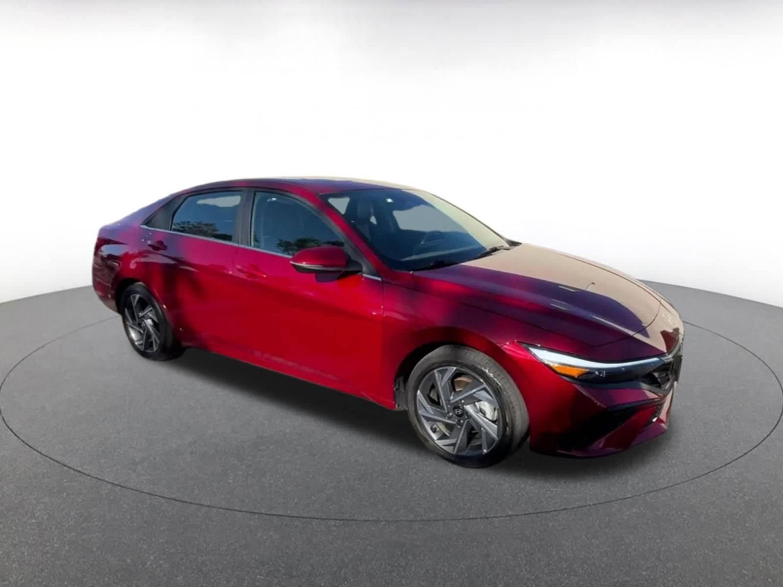 Thumbnail: 2025 Hyundai Elantra - 3