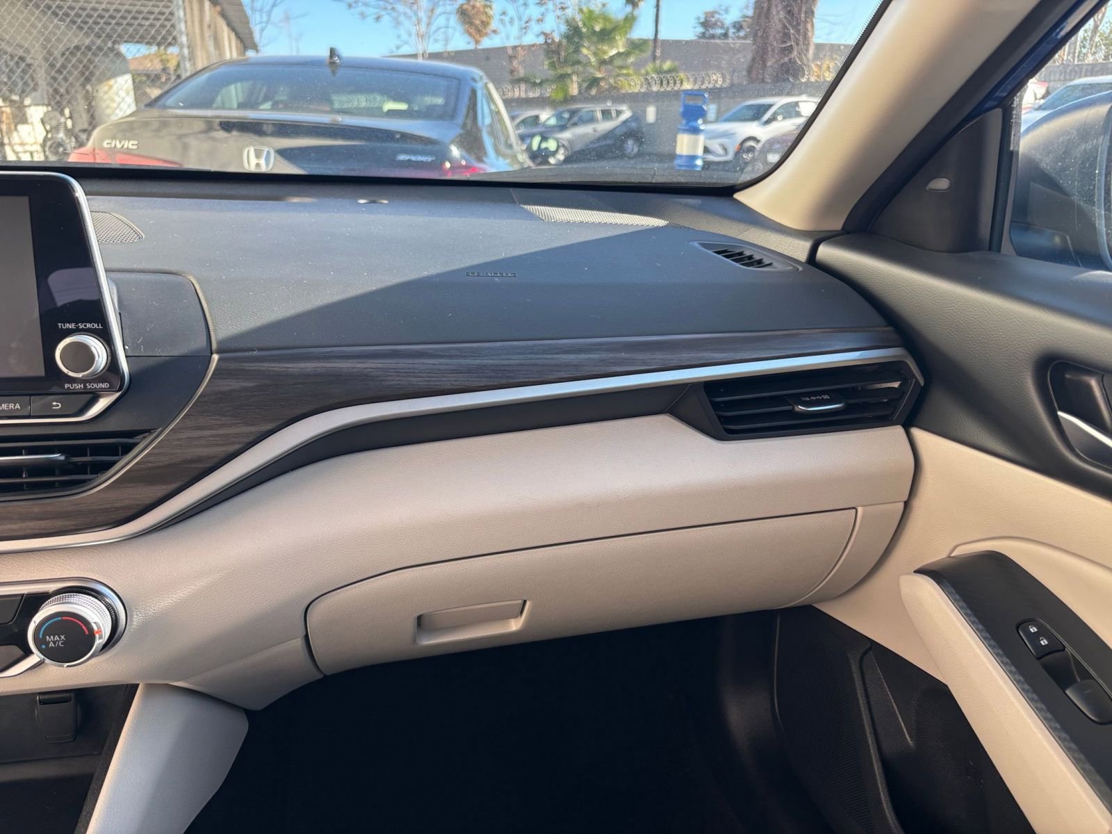 Thumbnail: 2025 Nissan Altima - 35