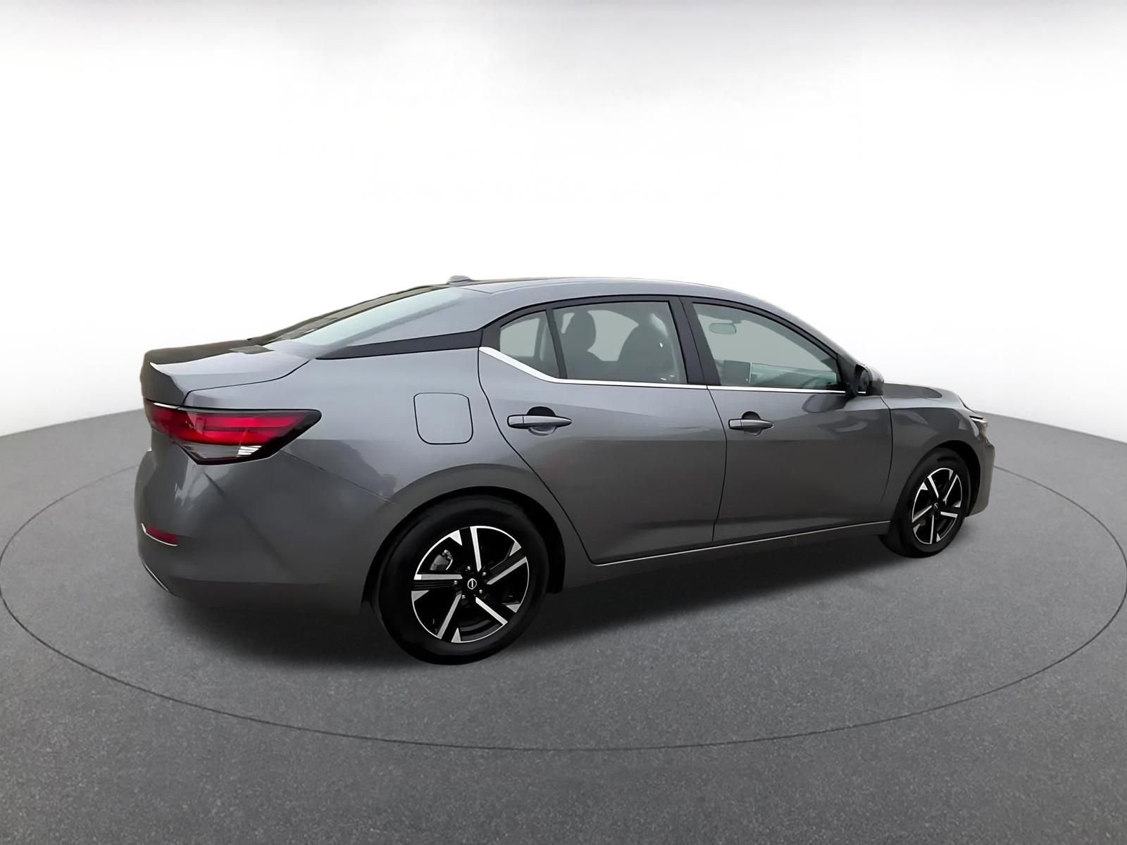 Thumbnail: 2025 Nissan Sentra - 15