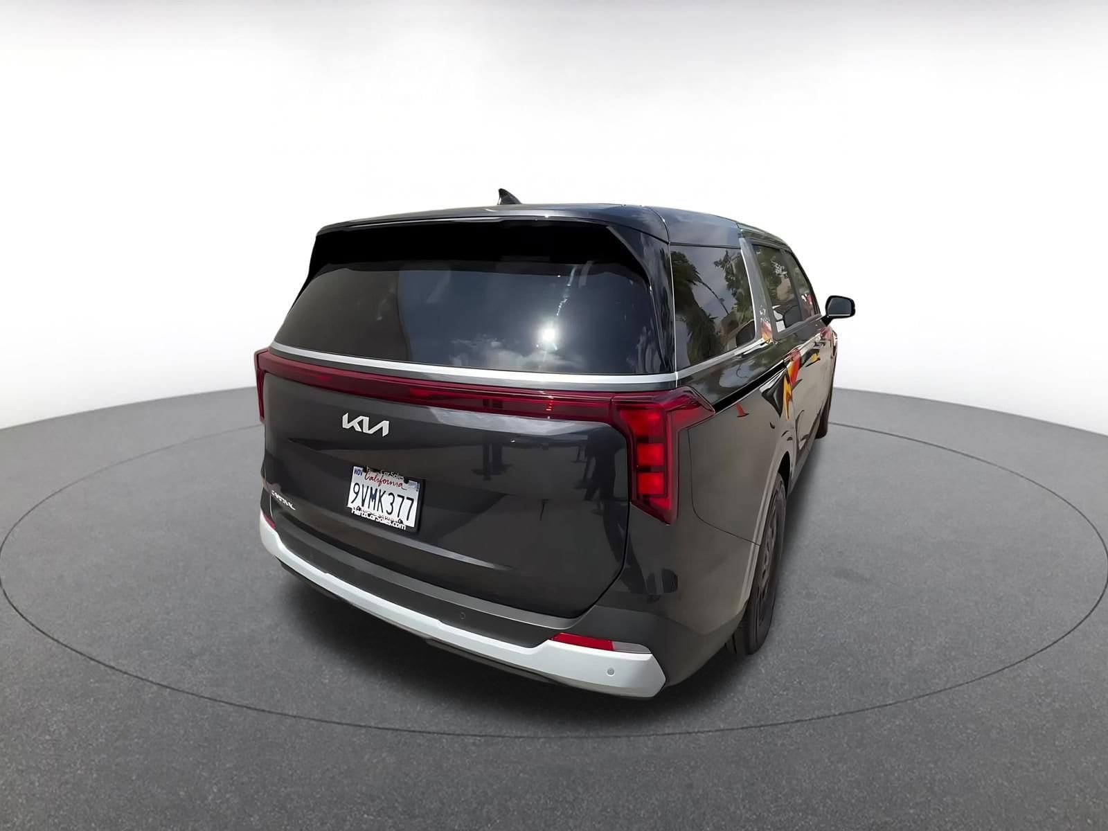 Thumbnail: 2026 Kia Carnival - 14